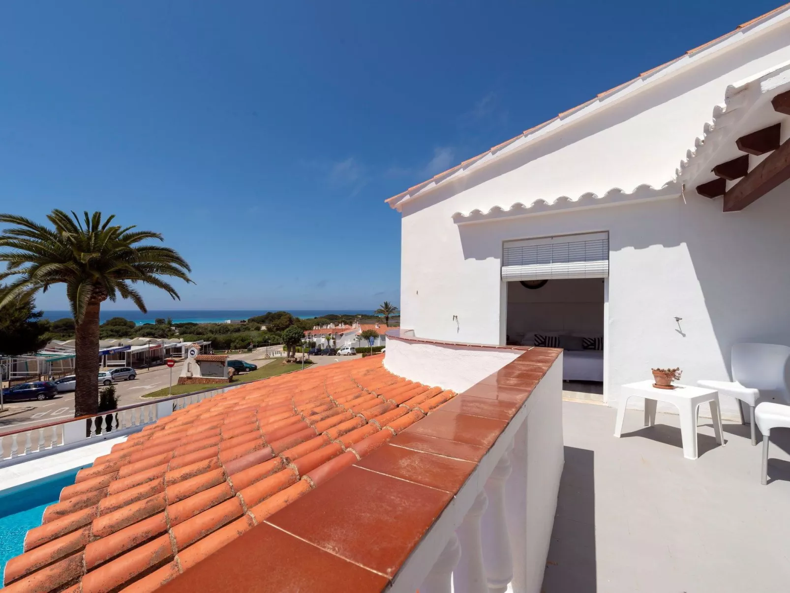 Strandnahe Villa German mit großer Poolterrasse - Image-tags.info