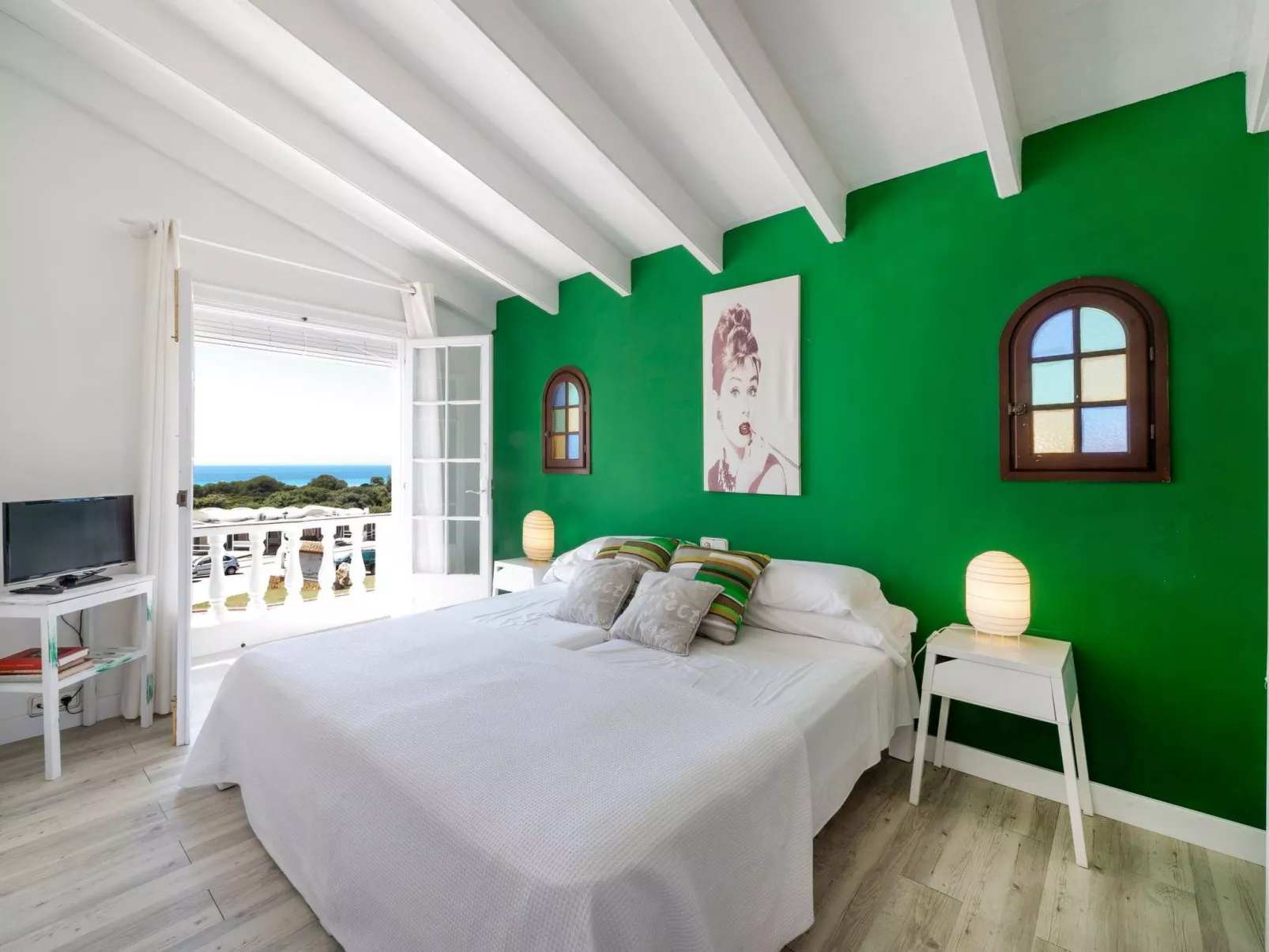 Strandnahe Villa German mit großer Poolterrasse - Image-tags.info