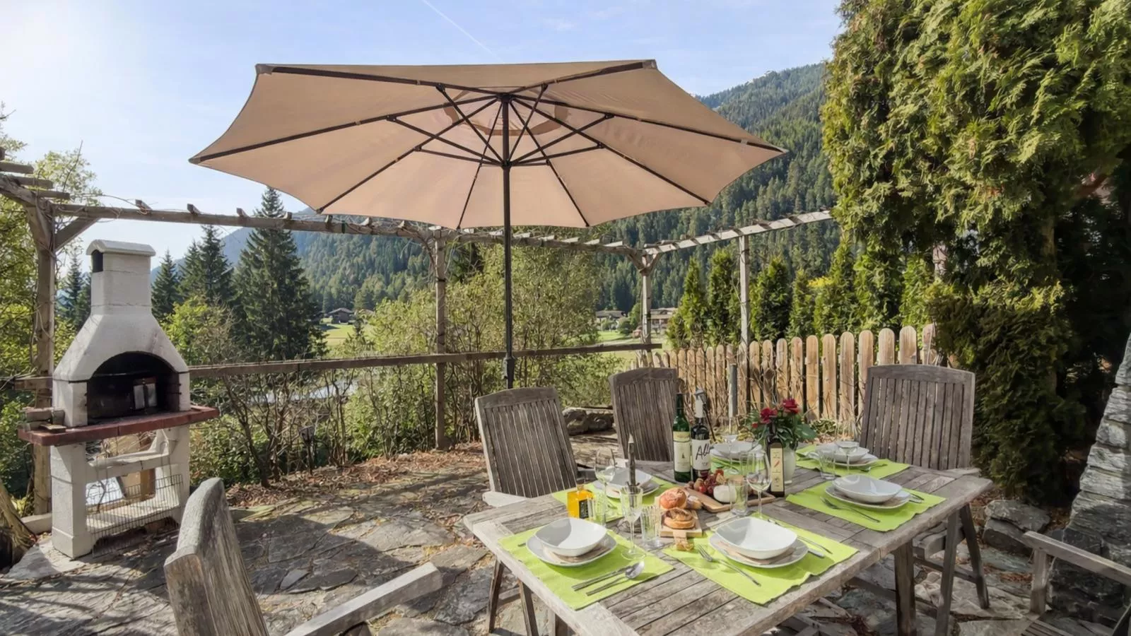 Landhaus Herz der Tauern - Terrasse / balcon