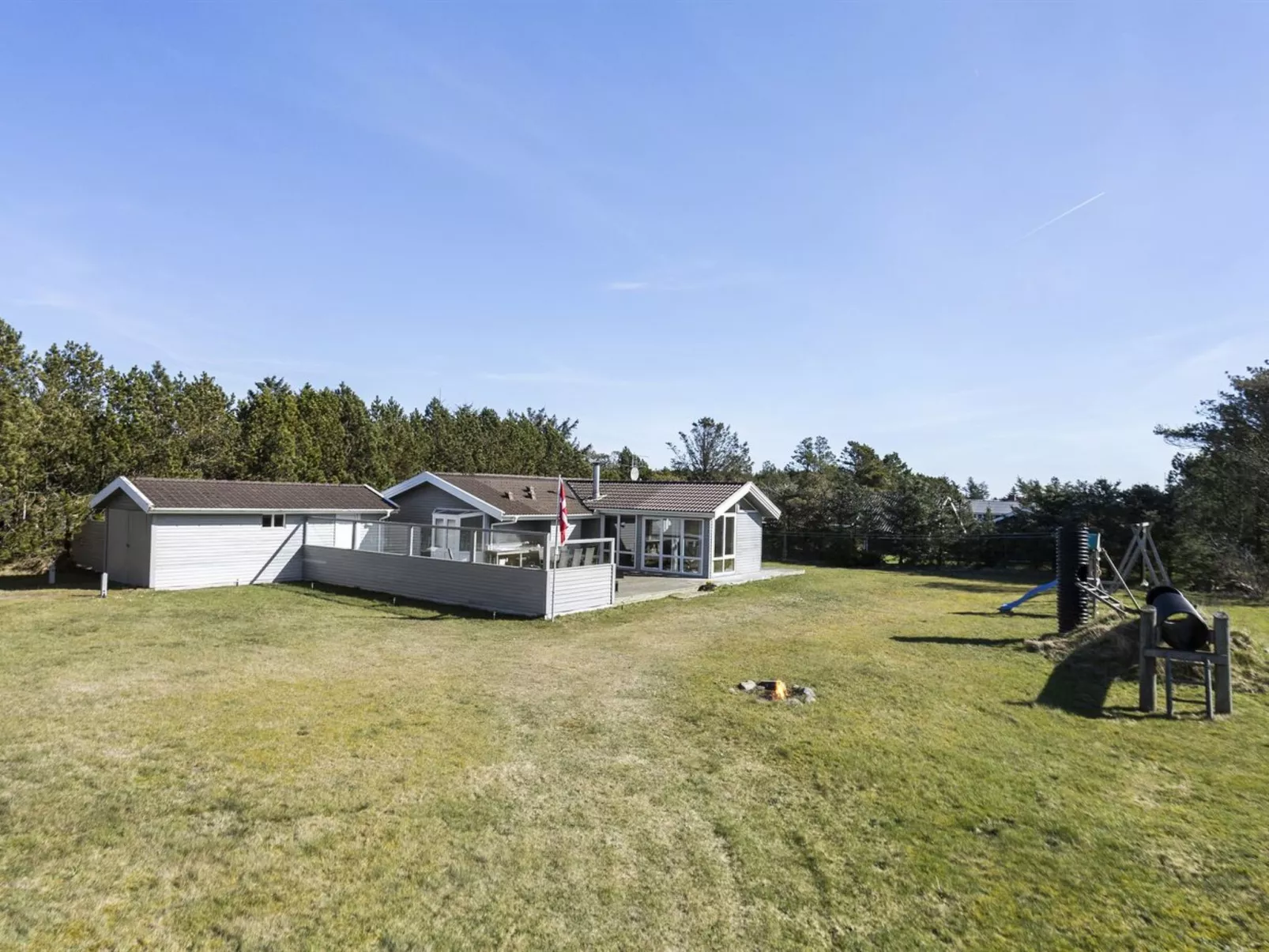 "Ofelia" - 1.2km from the sea