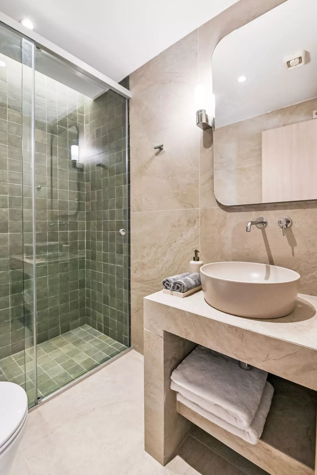 Karavi Villa mit privatem Zugang zum Meer - Inside