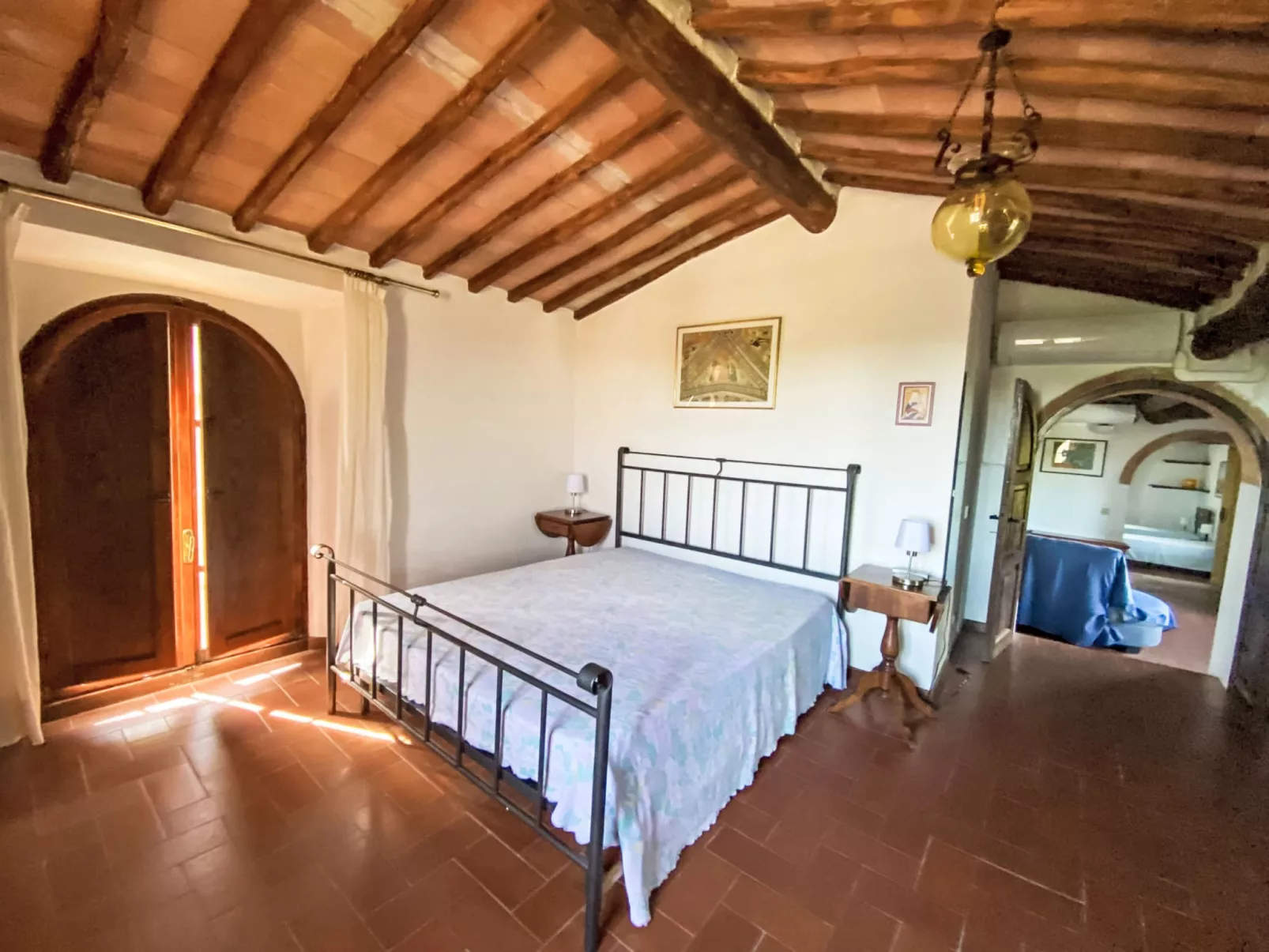 Fiore di Mandorlo - Inside