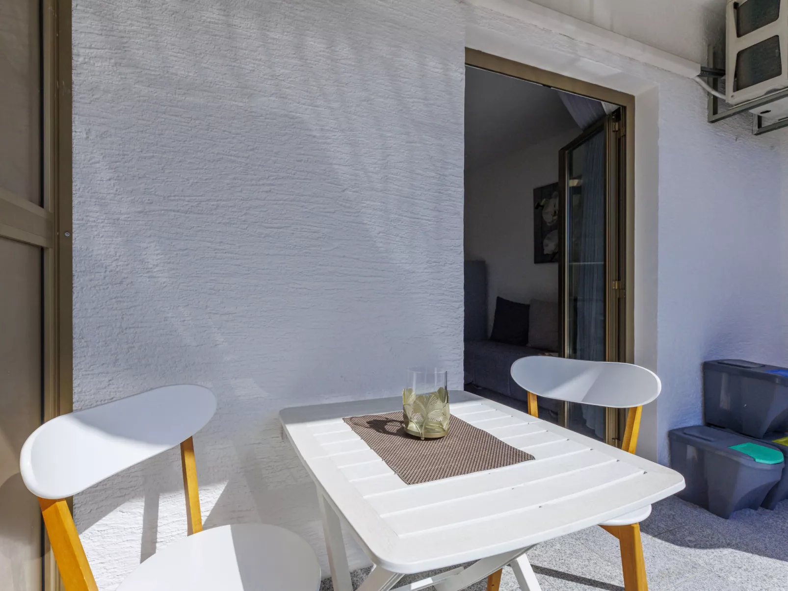 Milanković - Inside