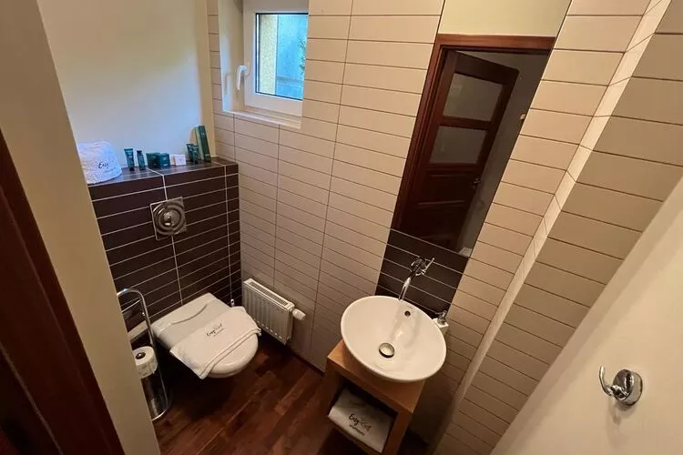 Dom szeregowy Piastowska 24b Pobierowo-Bathroom