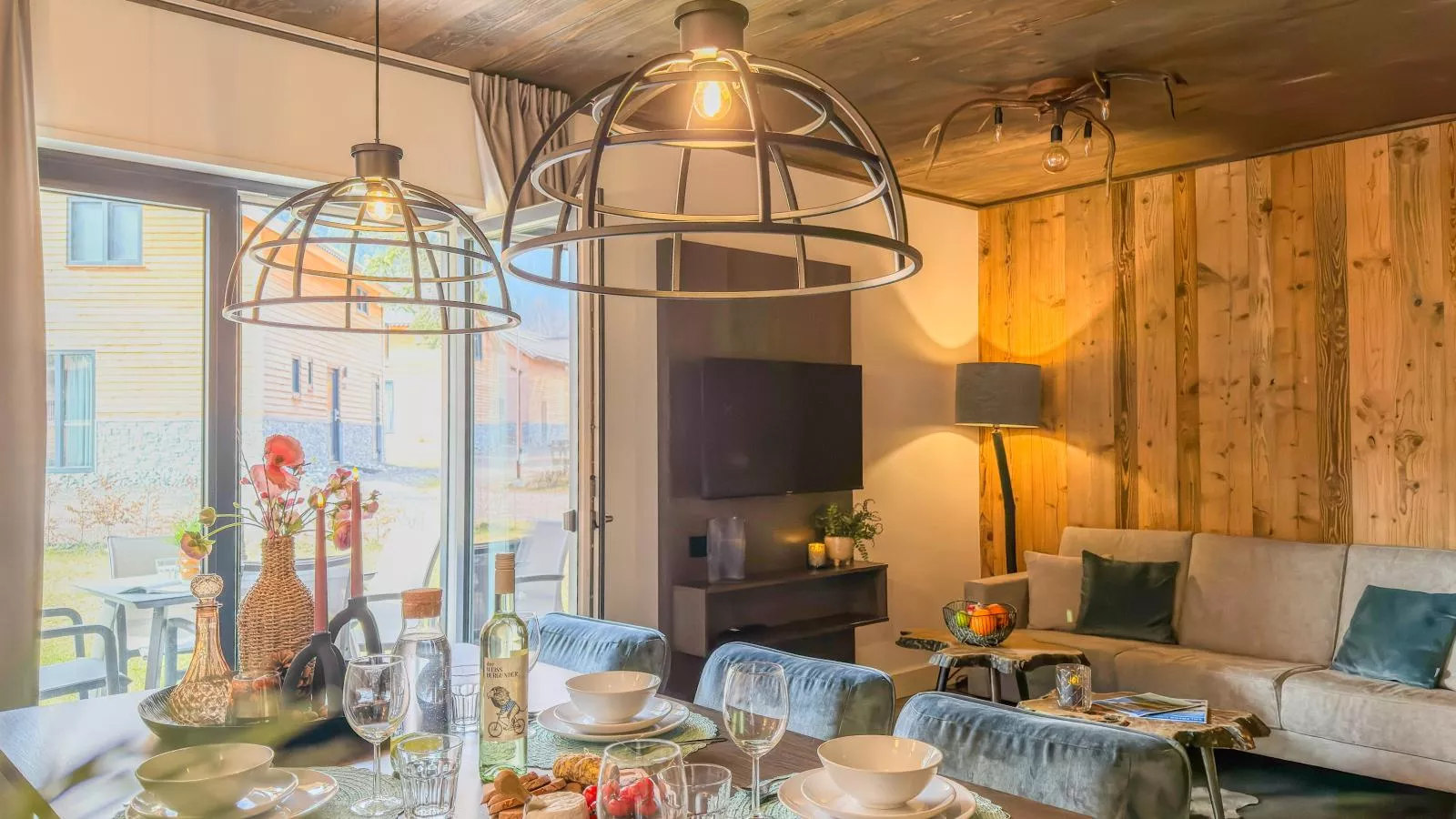 Alpensee - Wohnzimmer