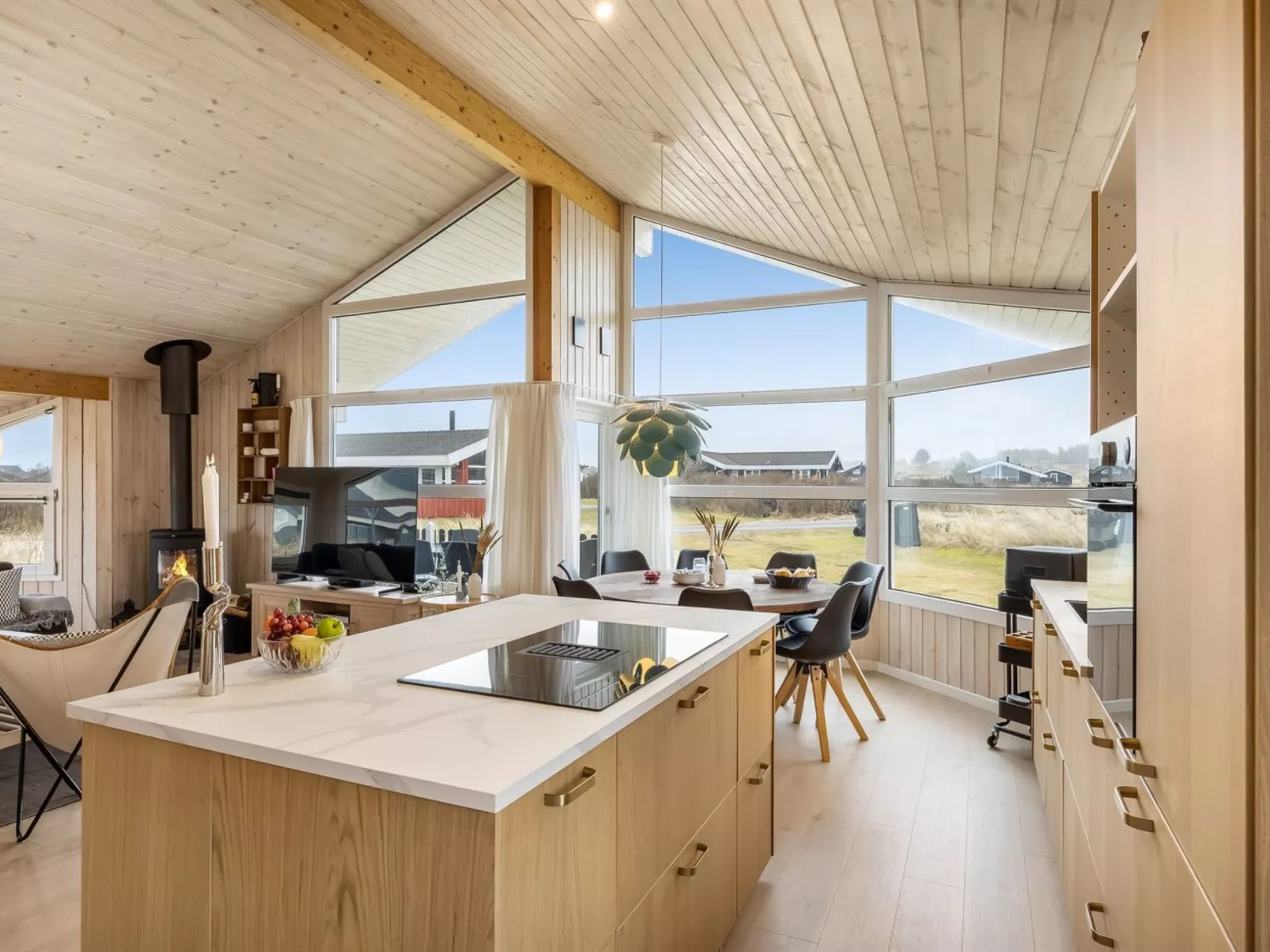 "Zafirka" - 364m from the sea - Inside