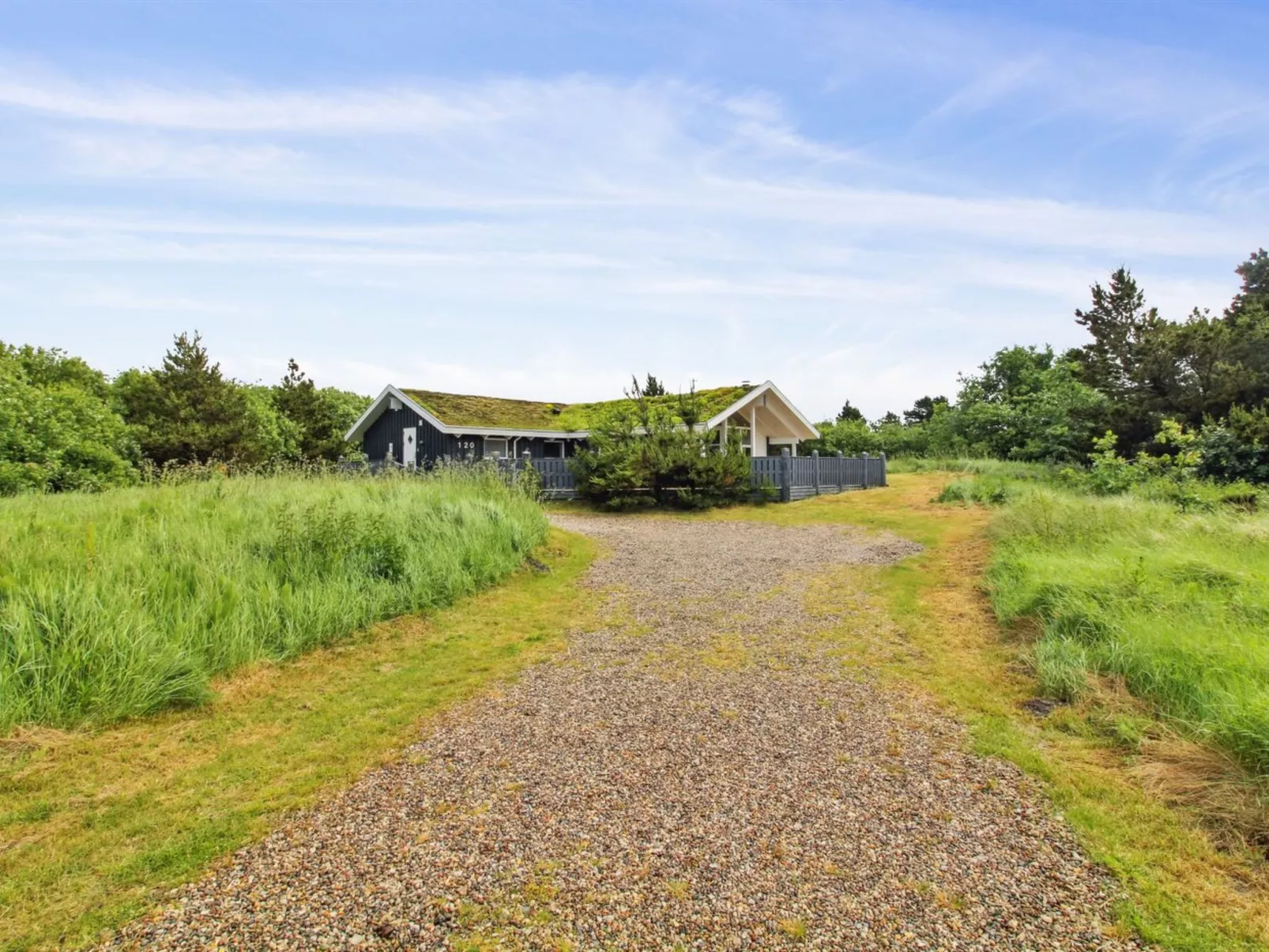 "Sakulfuer" - 2.5km from the sea - Outside