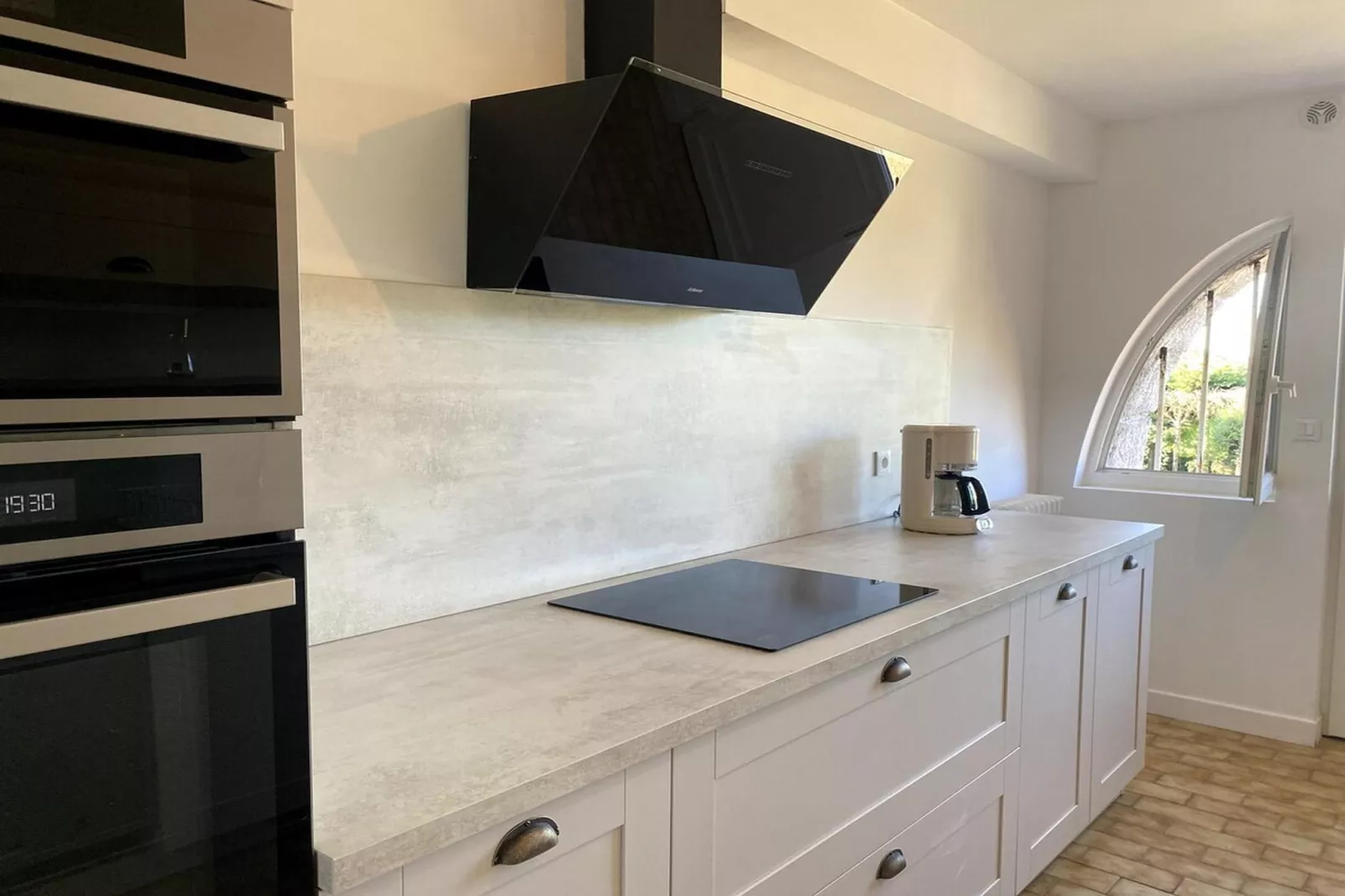 Grande Maison et piscine privée - Küche