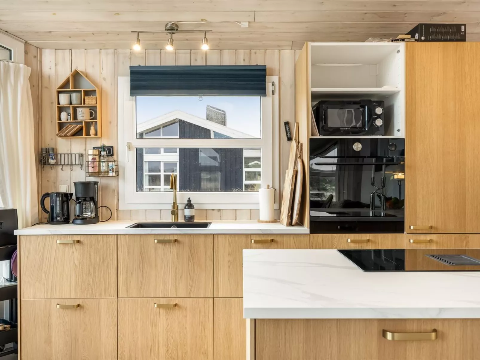 "Zafirka" - 364m from the sea - Inside