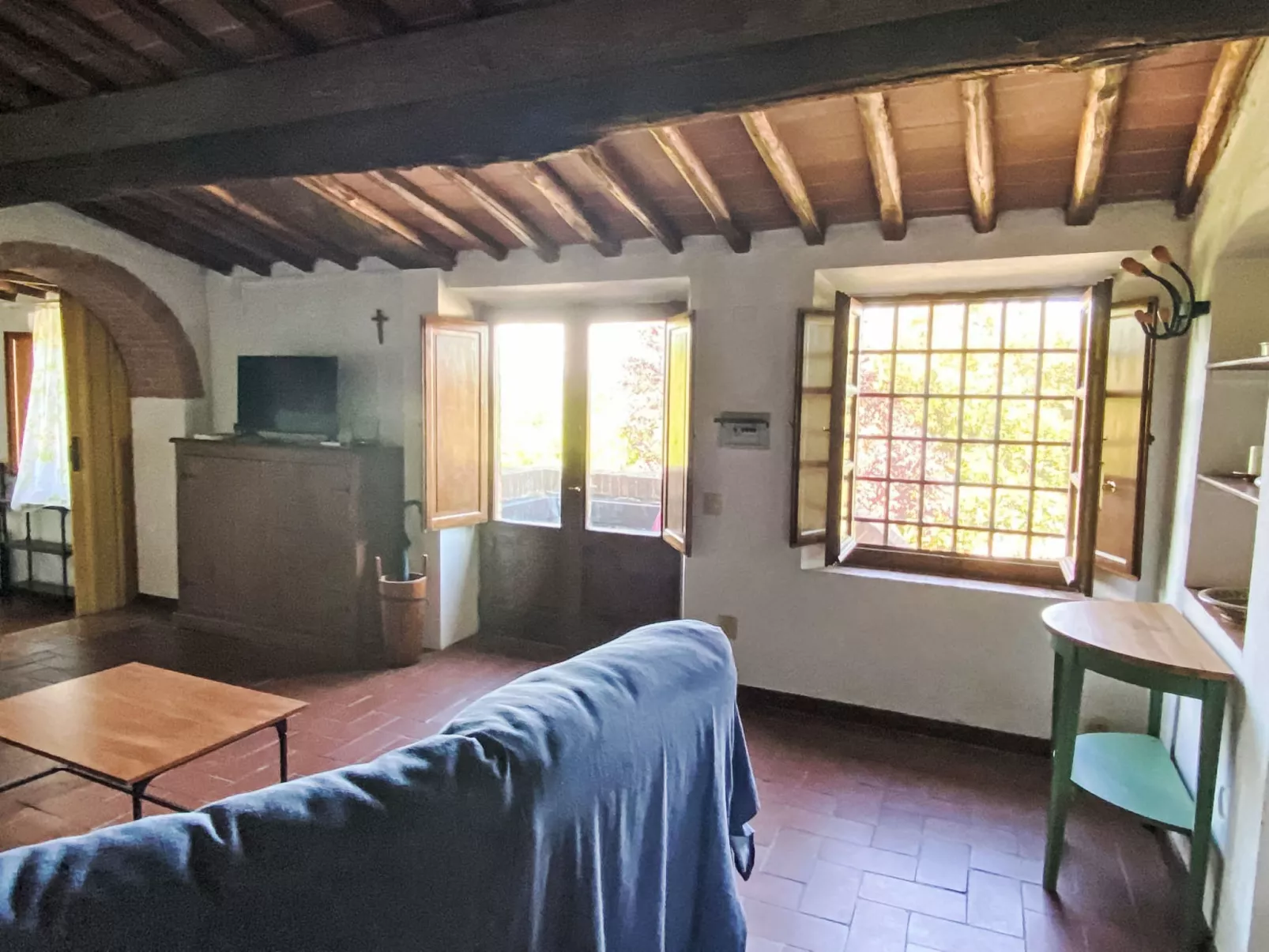 Fiore di Mandorlo - Inside