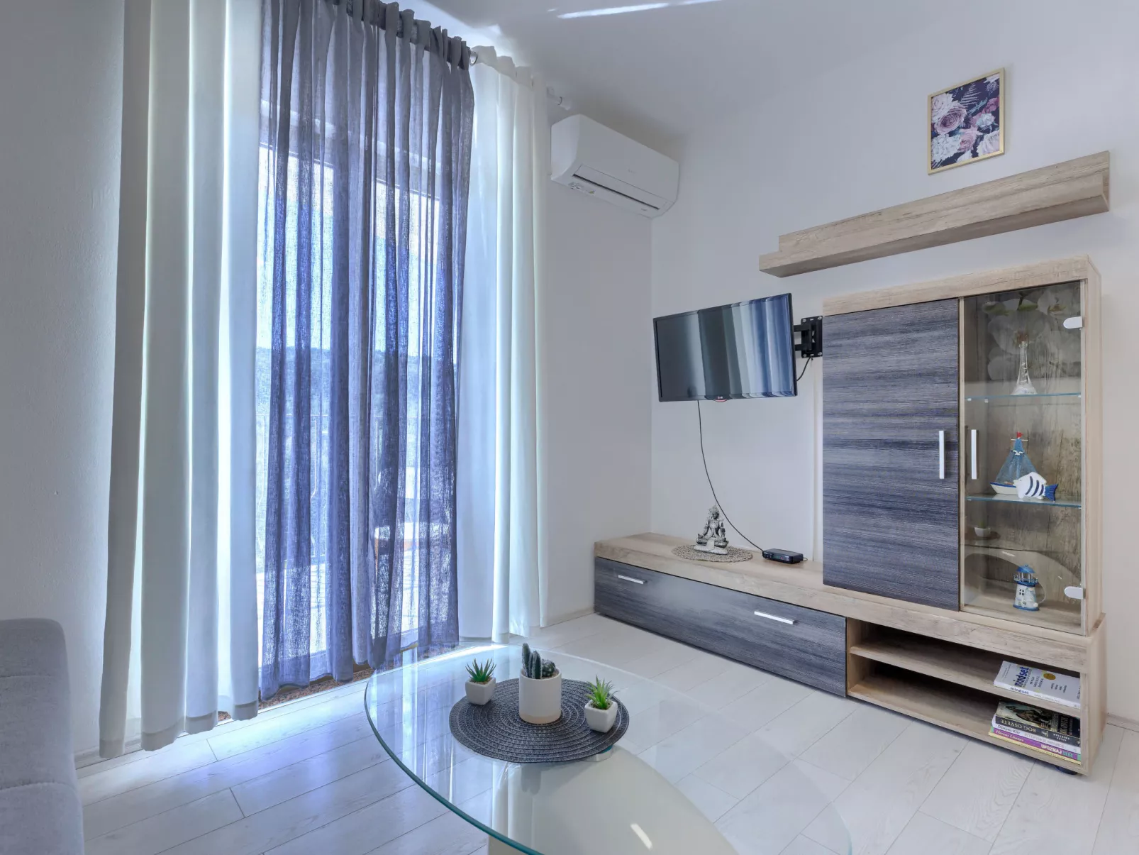 Milanković - Inside