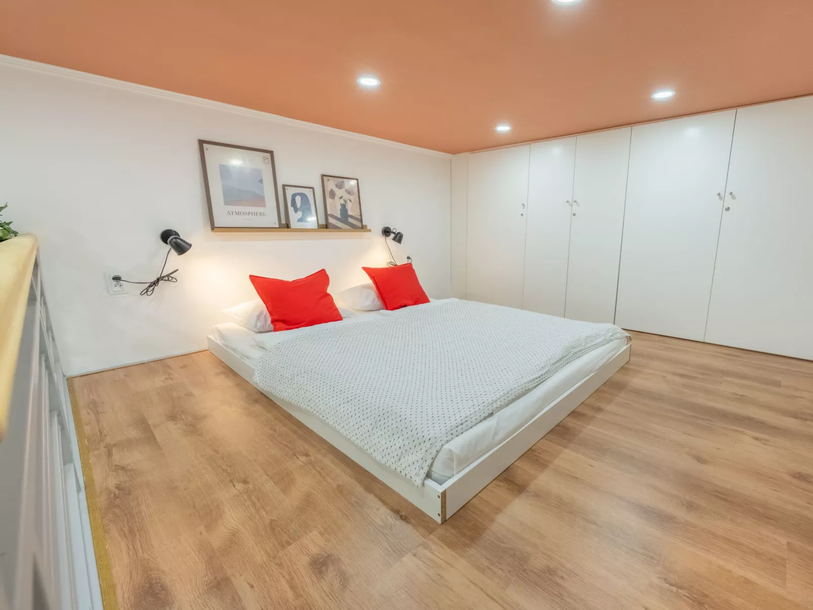 Čelakovsky - Drinnen