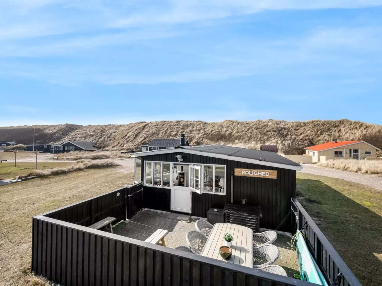 "Jorie" - 100m from the sea - Outside