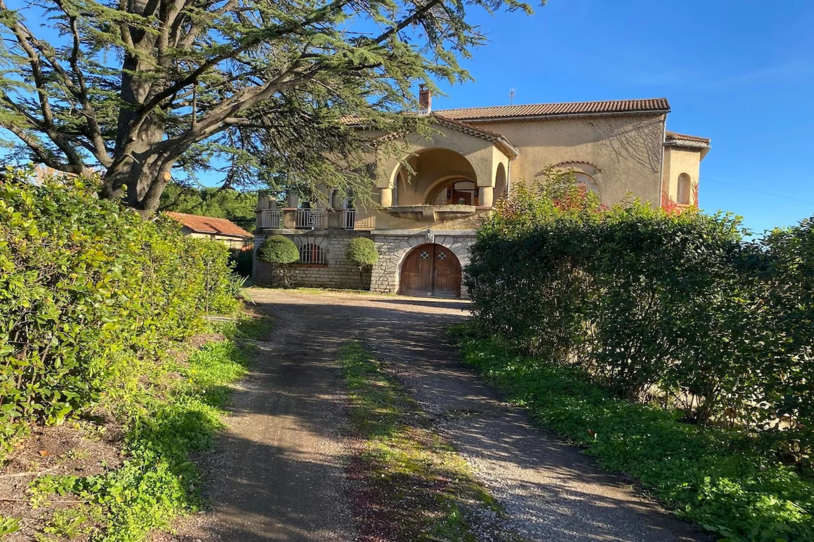 Grande Maison et piscine privée - Außenbereich Sommer