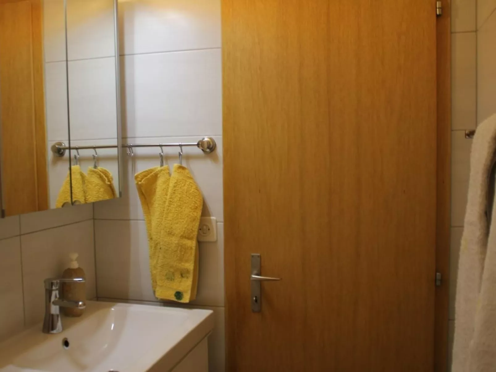 Ski-in/ Ski-out Nordostwand 4-Bett-Ferienwohnung - Drinnen