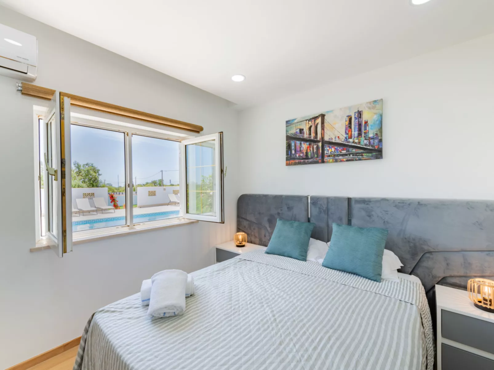 V4 Águia Vermelha - Inside