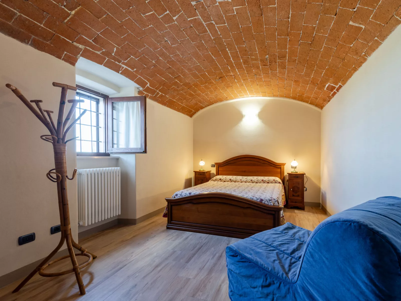 Nonna Maria del Pio - Inside