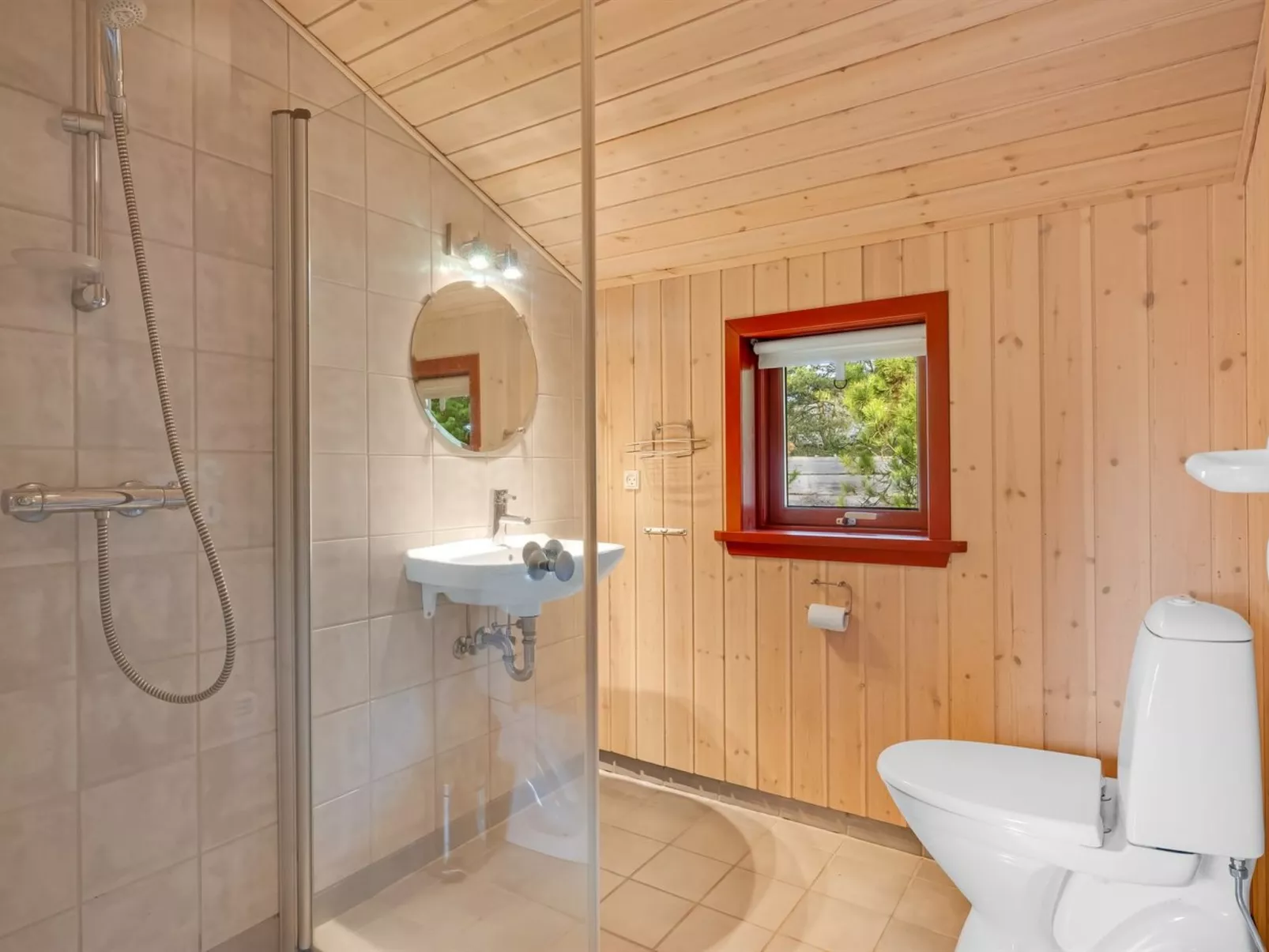 "Leonor" - 1.8km from the sea - Inside