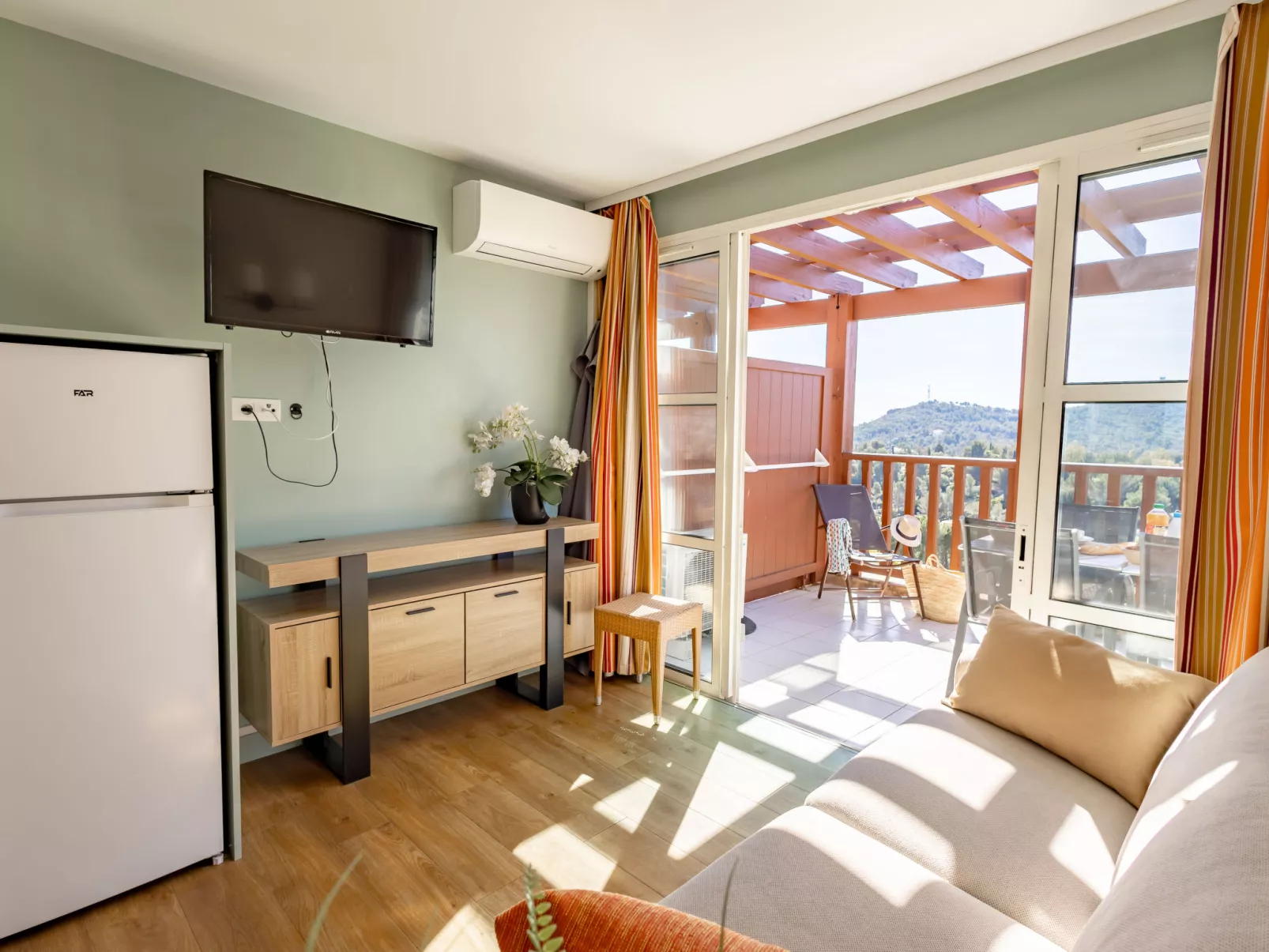 Village Cap Estérel - L'Esquinade - Drinnen