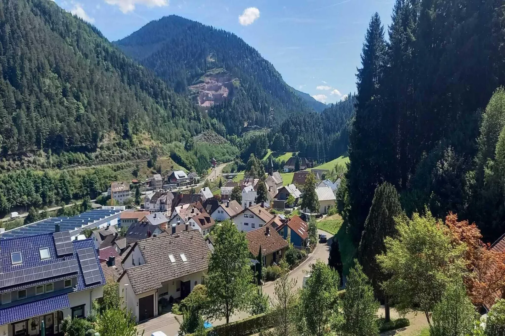 Ferienwohnung Läufer - Vue d'été