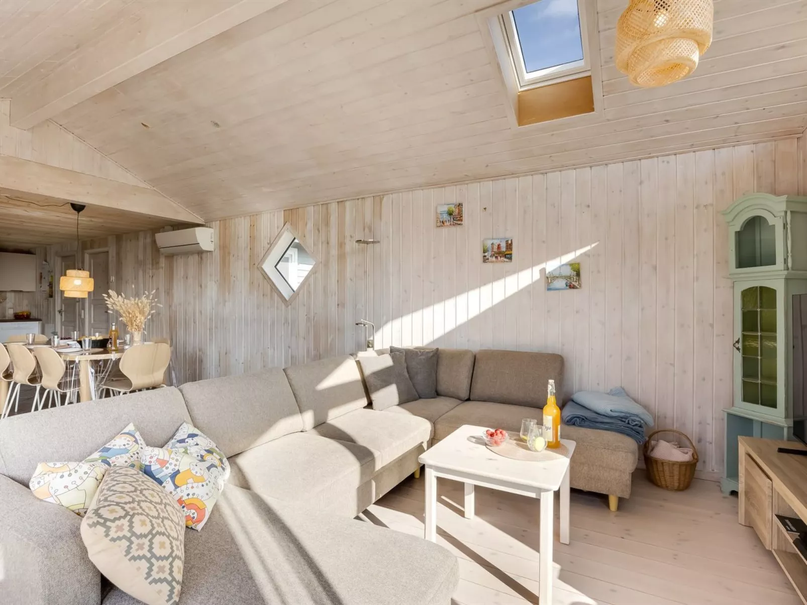 "Ofelia" - 1.2km from the sea - Drinnen