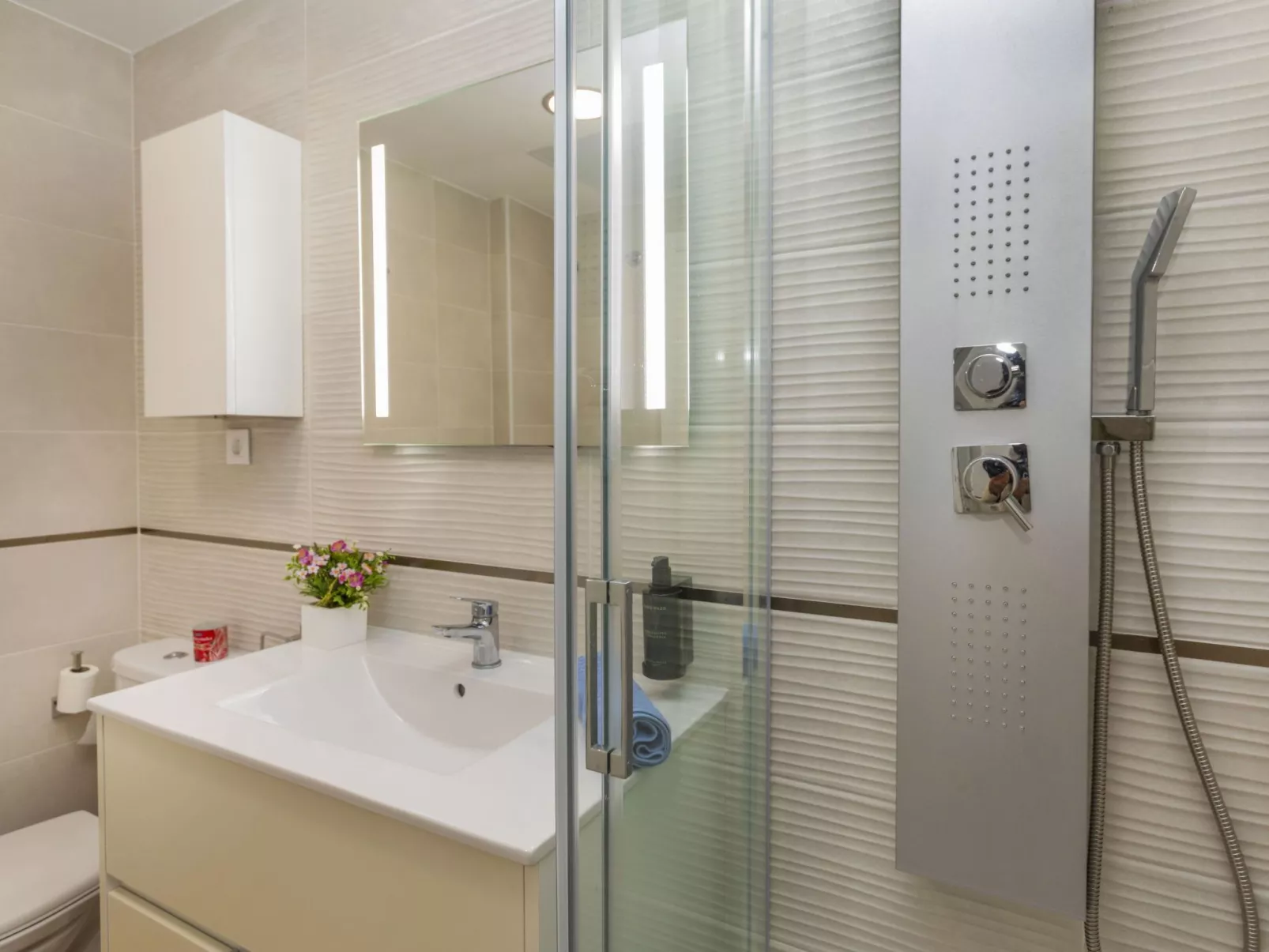 Ciudad Jardin I - Inside