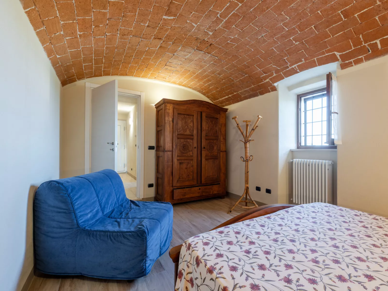 Nonna Maria del Pio - Inside