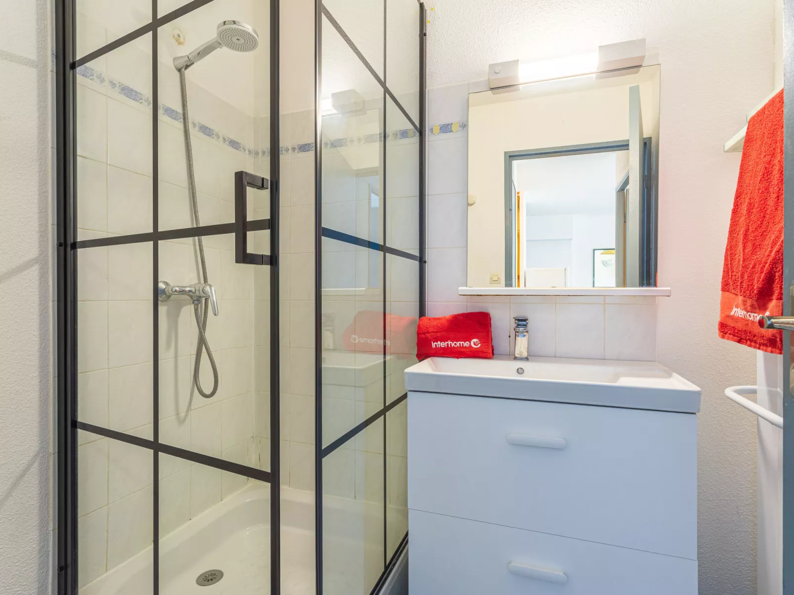 Santa Barbara - Drinnen