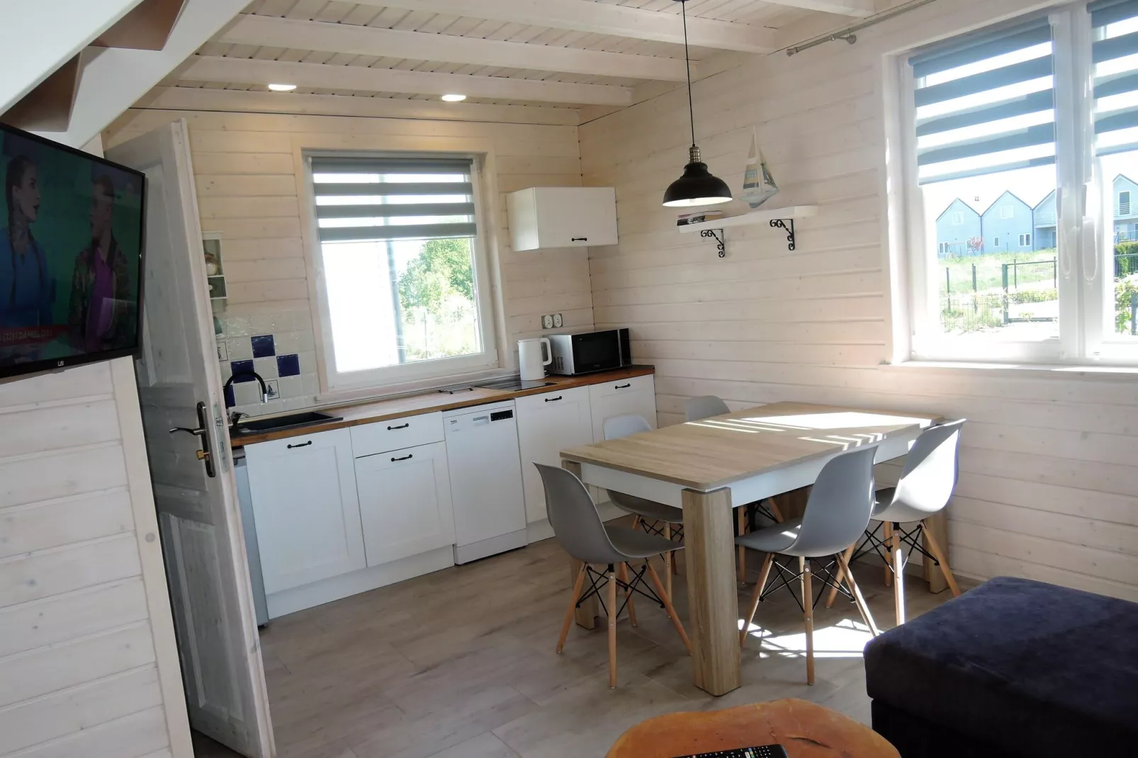 Morskie opowieści dla 8 osób-Kitchen