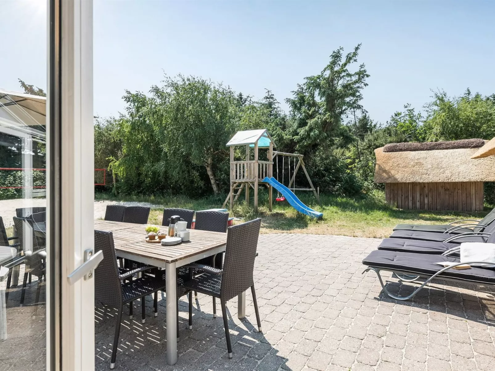 "Laetitita" -  from the sea - Outside