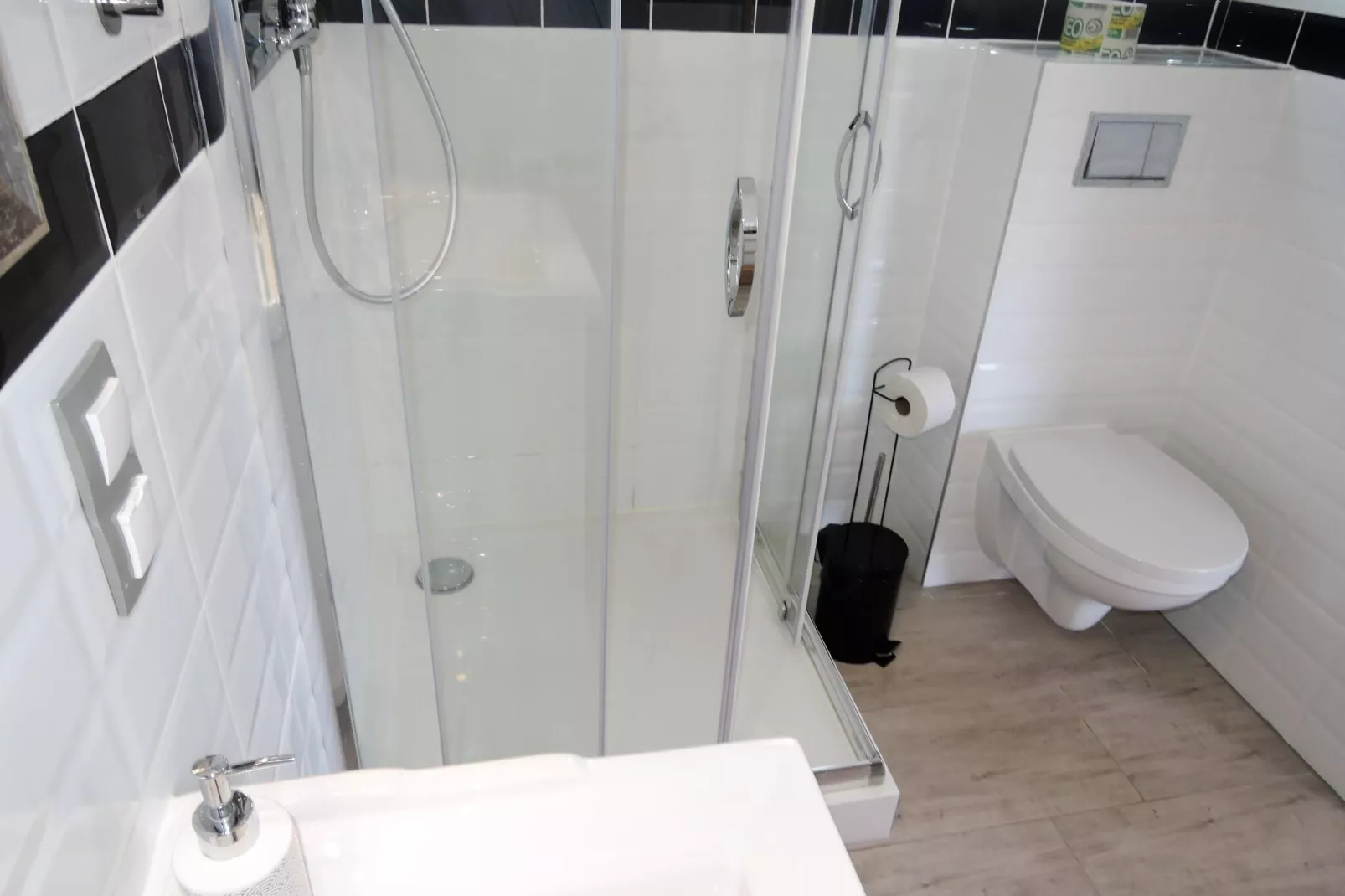 Morskie opowieści dla 8 osób-Bathroom