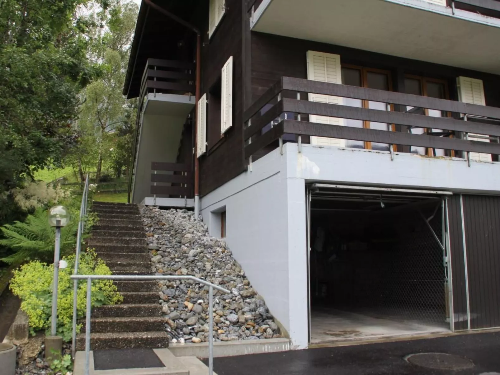 Ski-in/ Ski-out Nordostwand 4-Bett-Ferienwohnung - Draußen