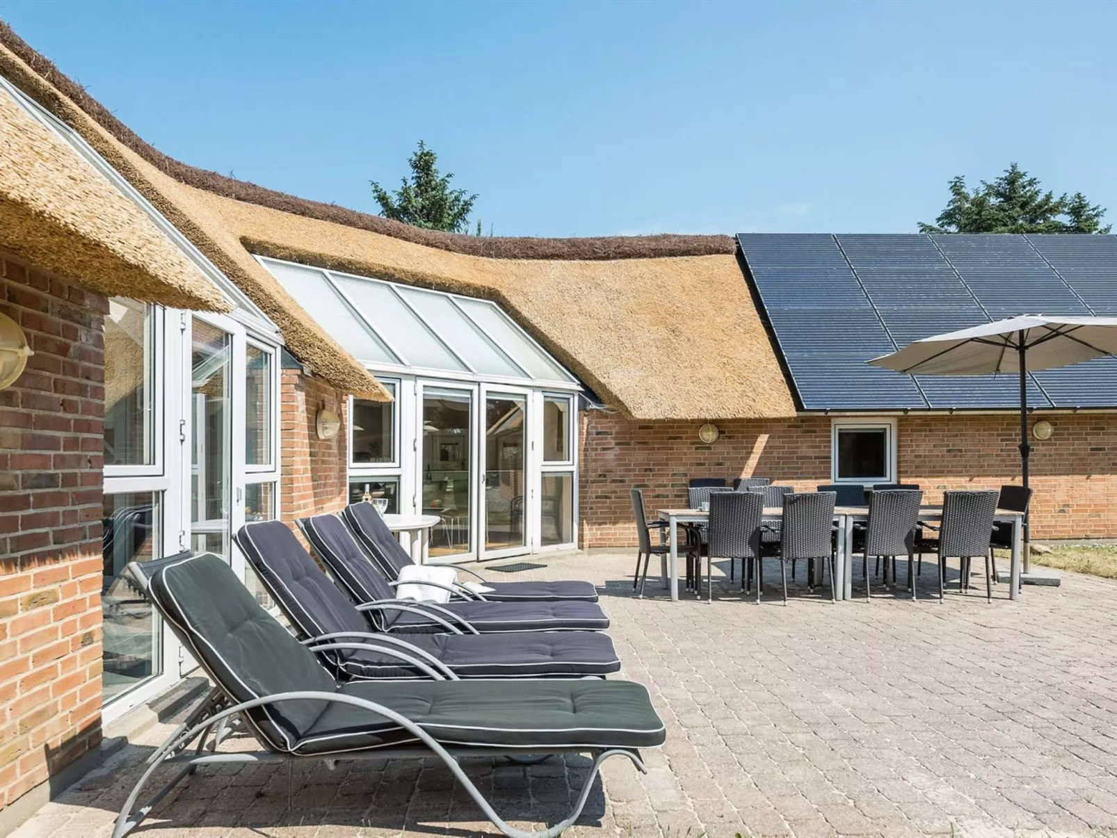 "Laetitita" -  from the sea - Outside