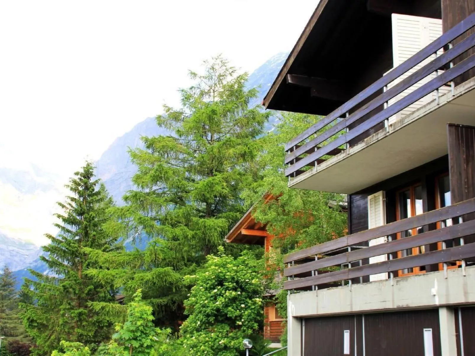 Ski-in/ Ski-out Nordostwand 4-Bett-Ferienwohnung - Draußen