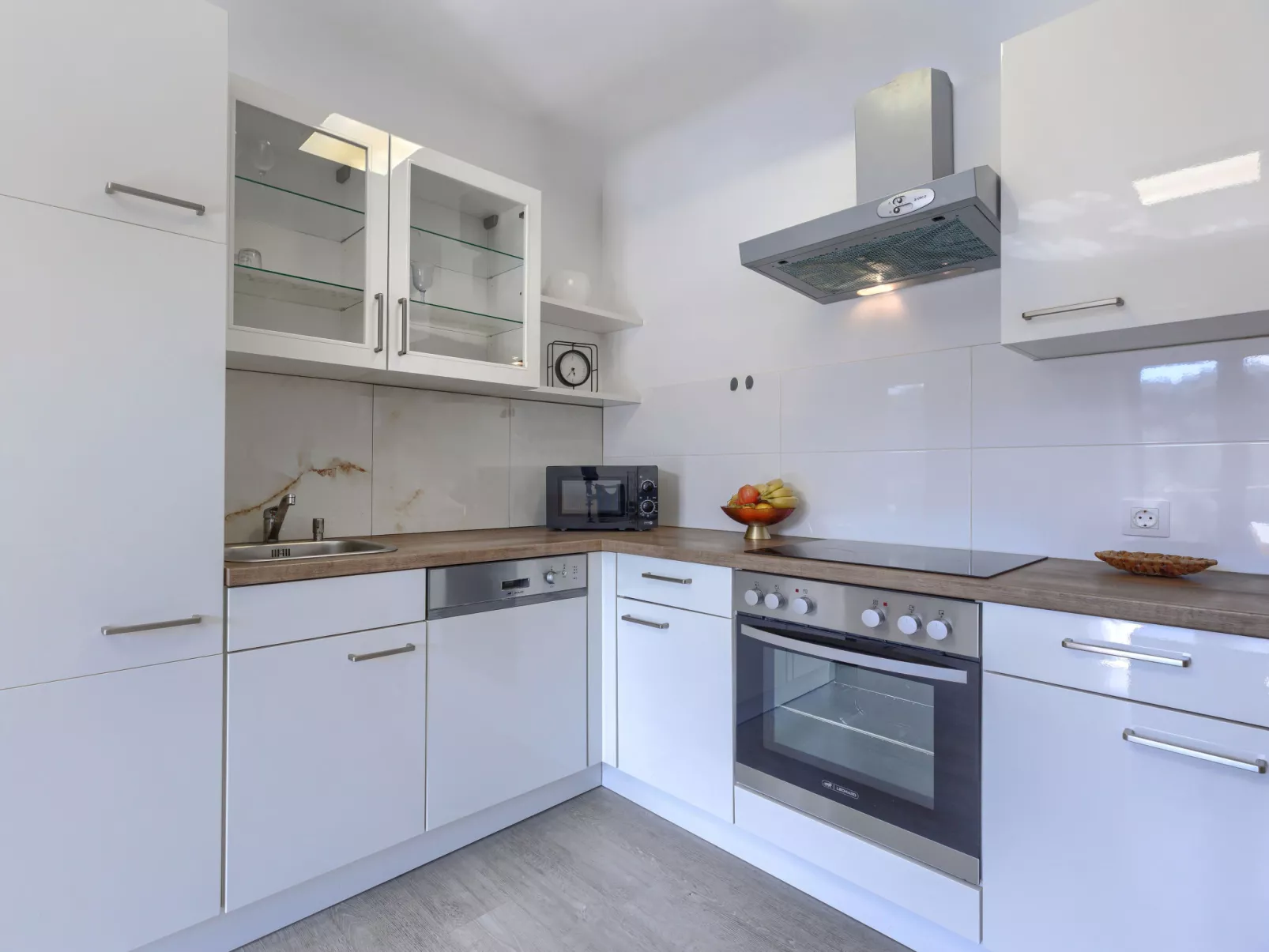 Milanković - Inside