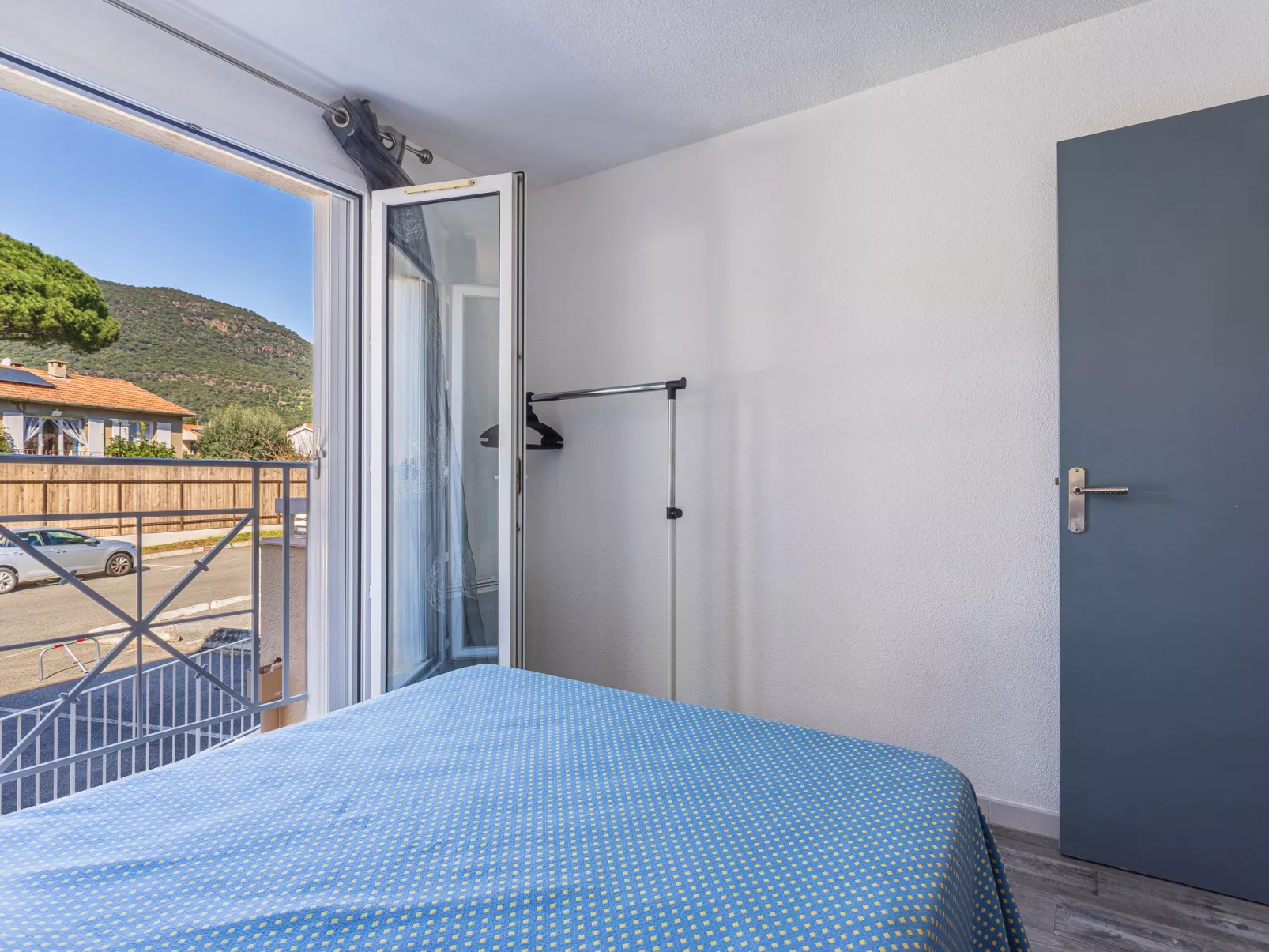 Santa Barbara - Drinnen