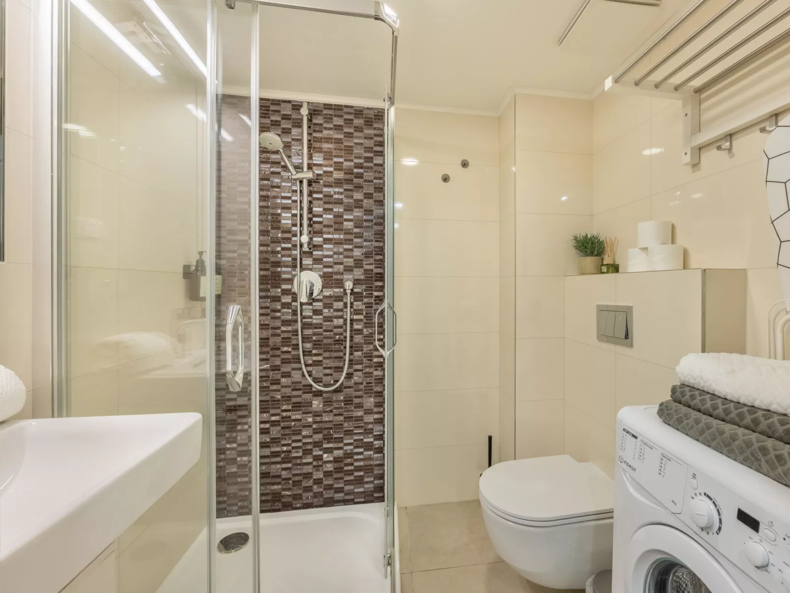 Čelakovsky - Drinnen