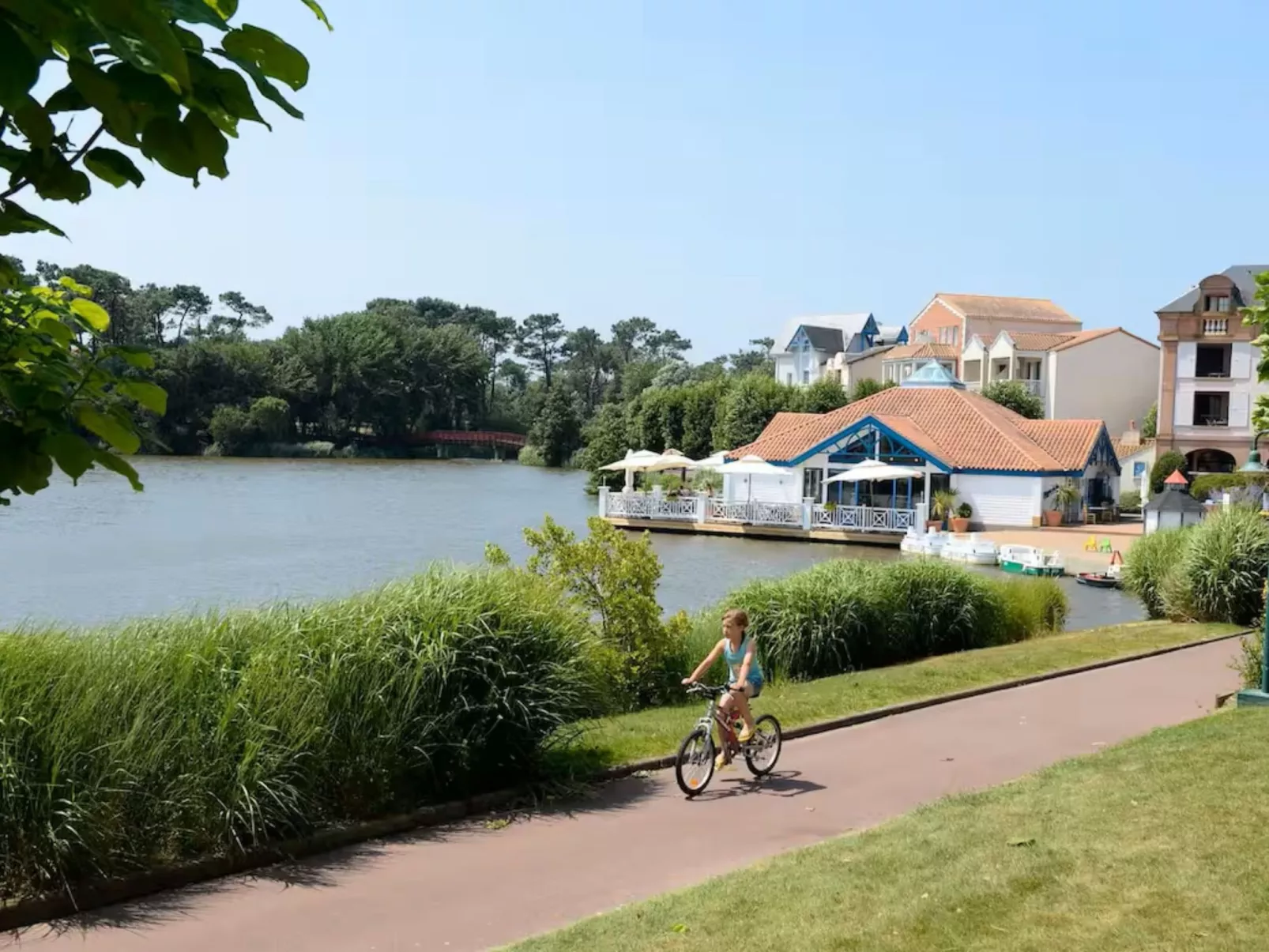 Le Saint Hilaire - Draußen