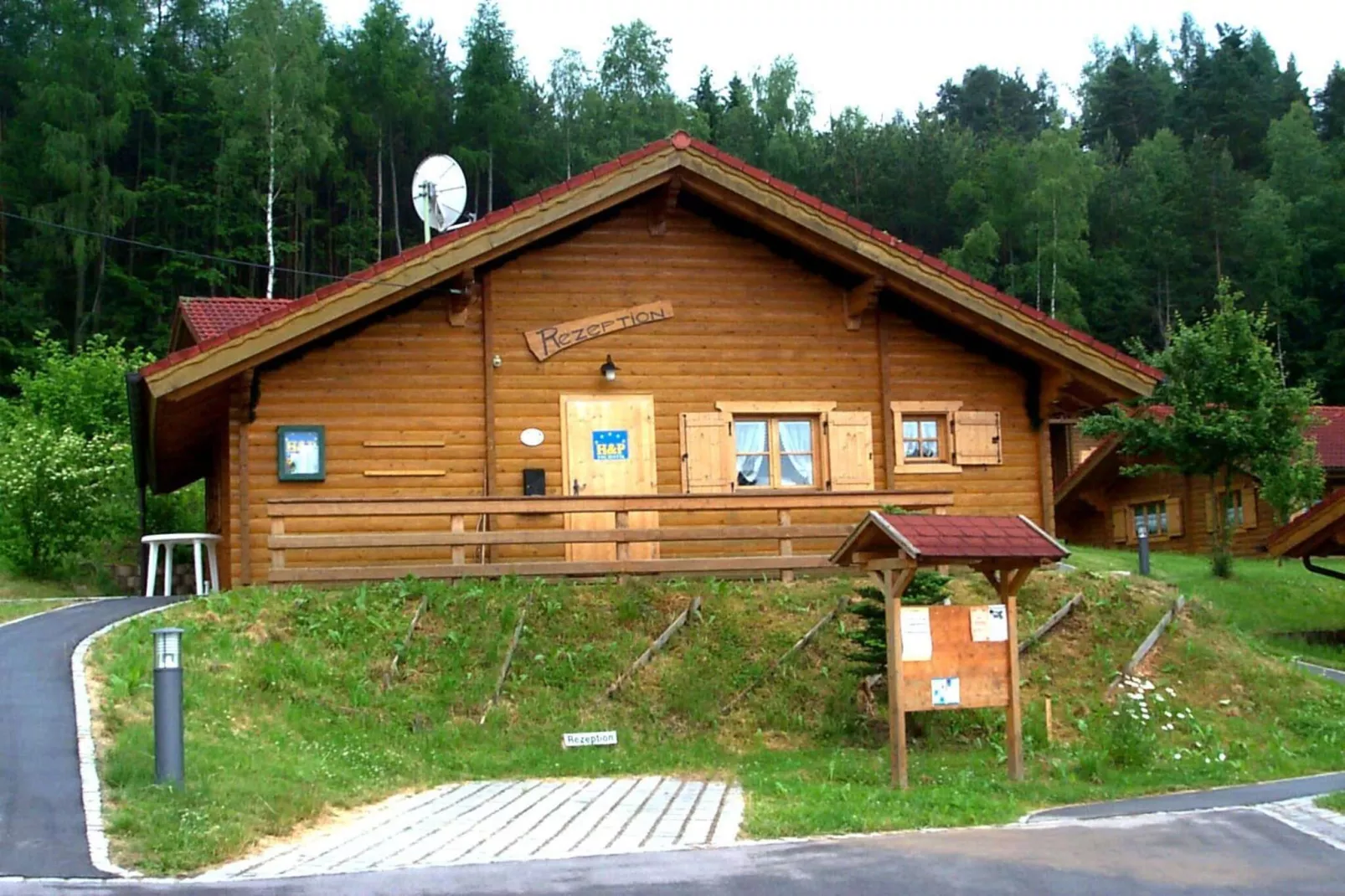 Blockhaus Stamsried-Typ A - Exterior in summer