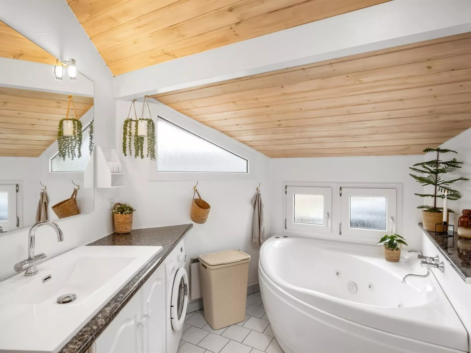 "Zafirka" - 364m from the sea - Inside