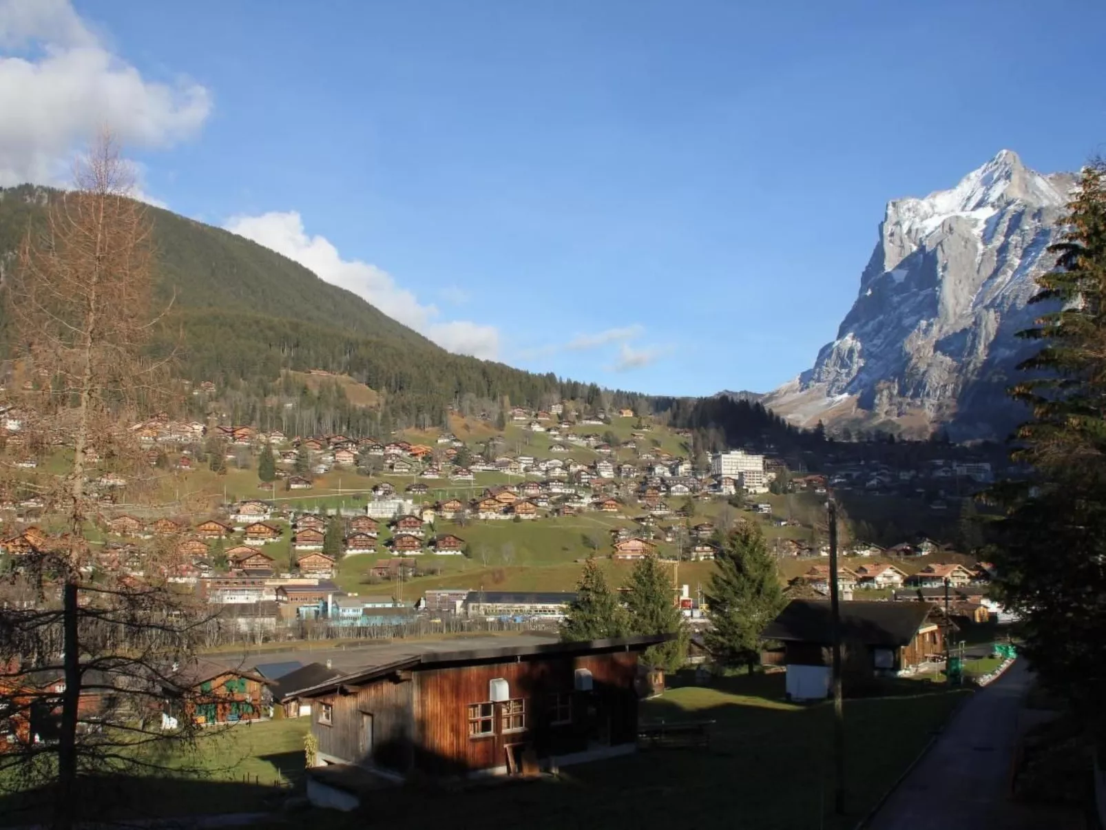 Ski-in/ Ski-out Nordostwand 4-Bett-Ferienwohnung - Draußen