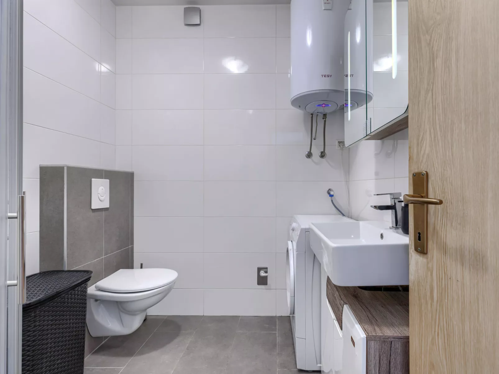 Milanković - Inside