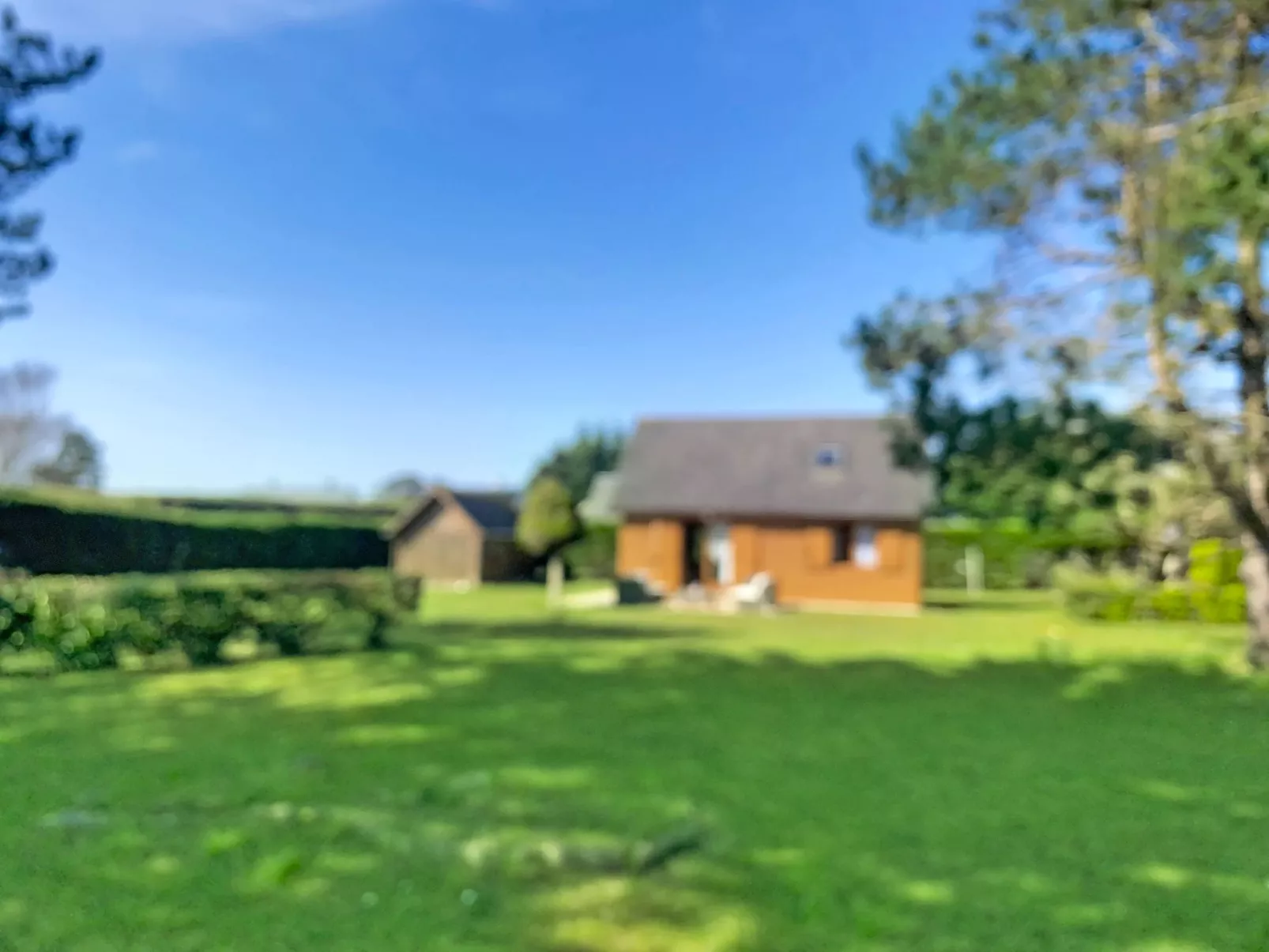 Le Chalet - Draußen