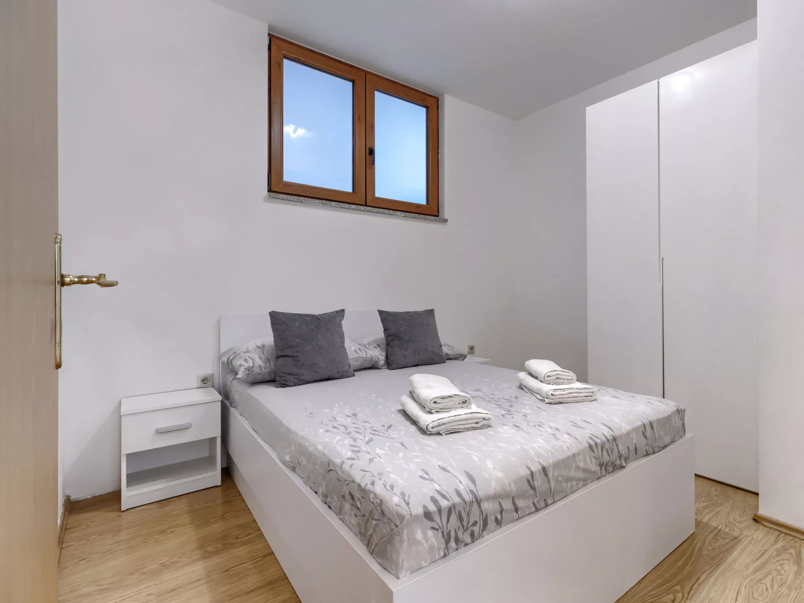 Milanković - Drinnen