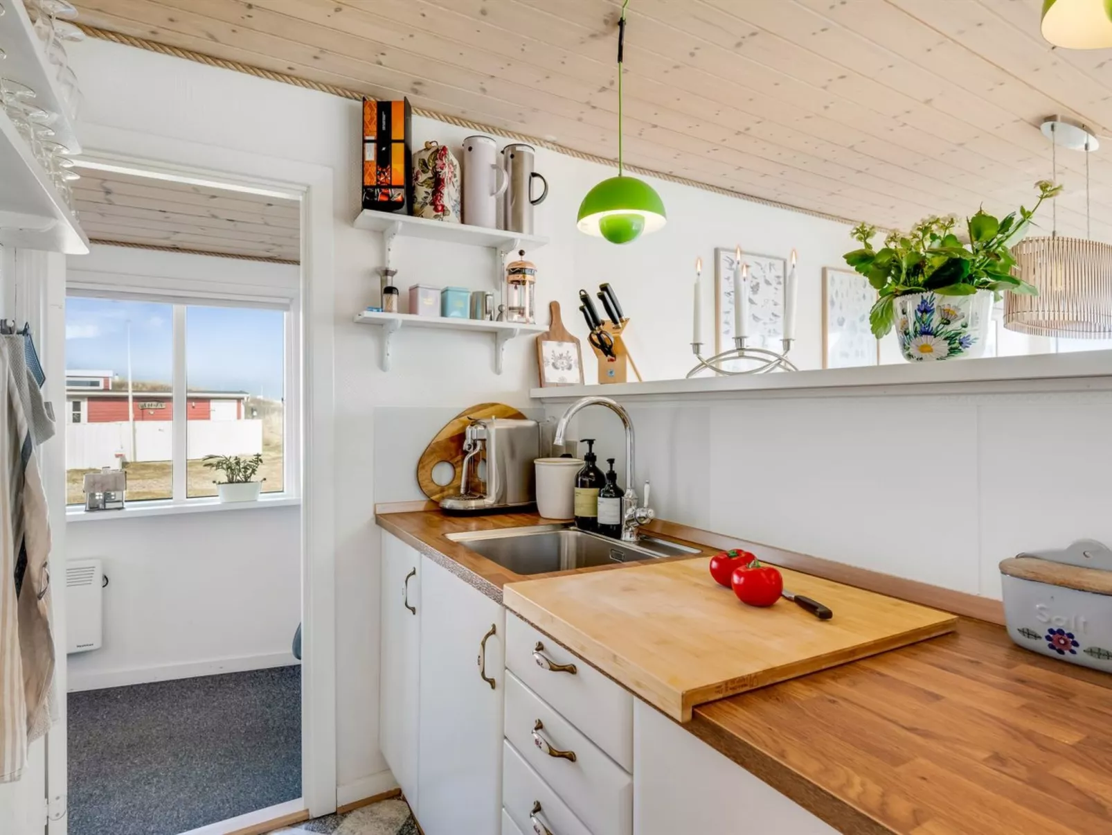 "Jorie" - 100m from the sea - Inside