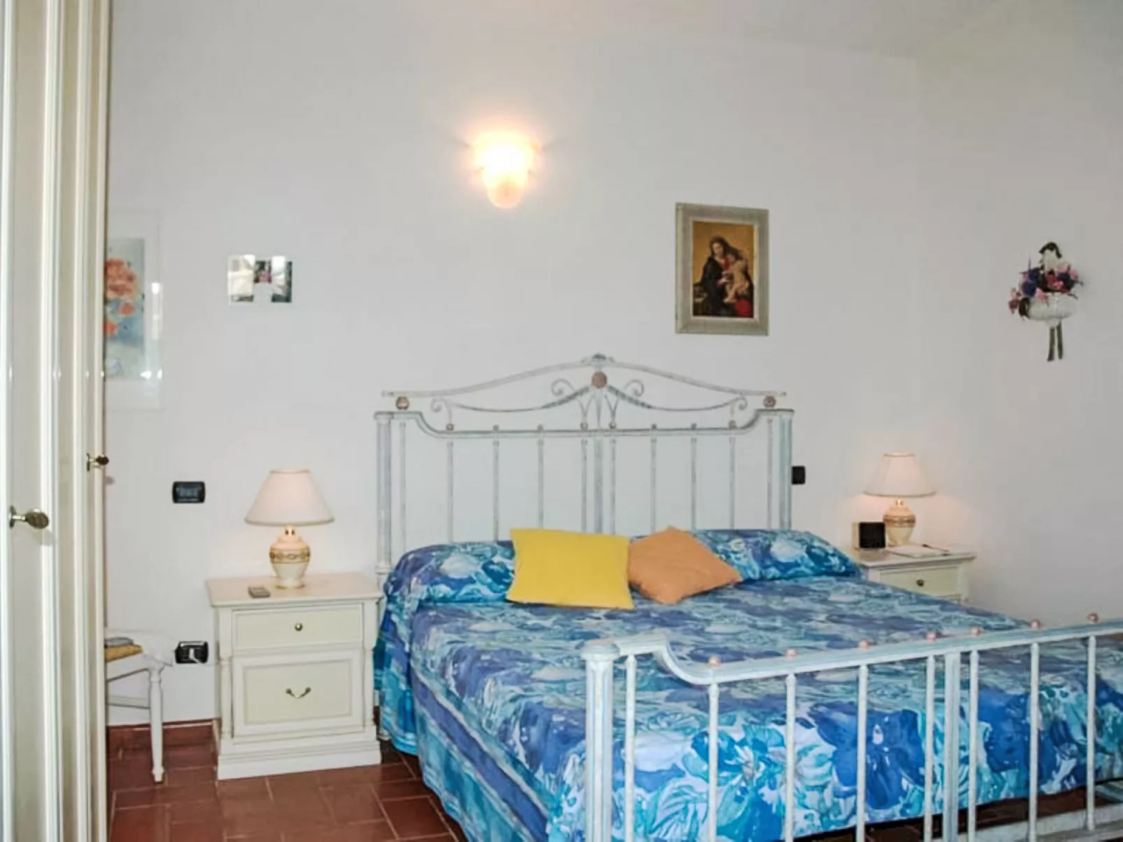 Villa Cecilia - Inside