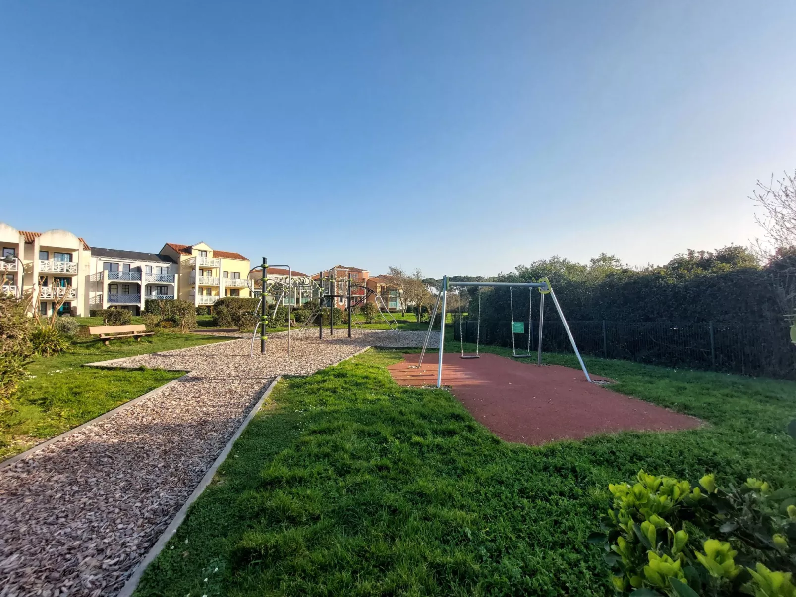 Le Saint Hilaire - Draußen