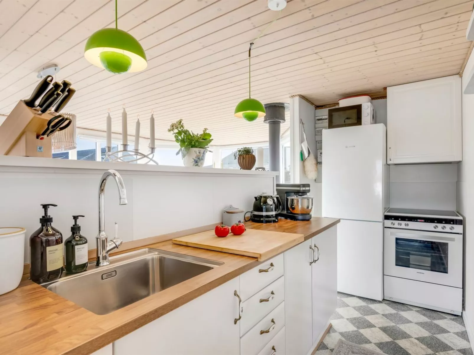 "Jorie" - 100m from the sea - Inside