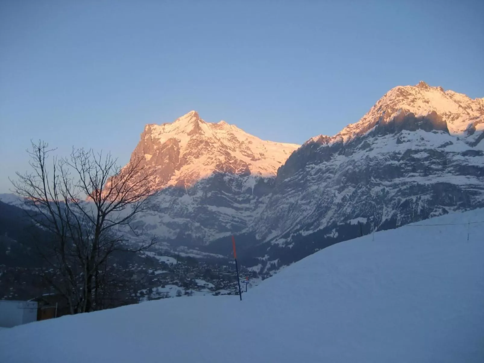 Ski-in/ Ski-out Nordostwand 4-Bett-Ferienwohnung - Draußen