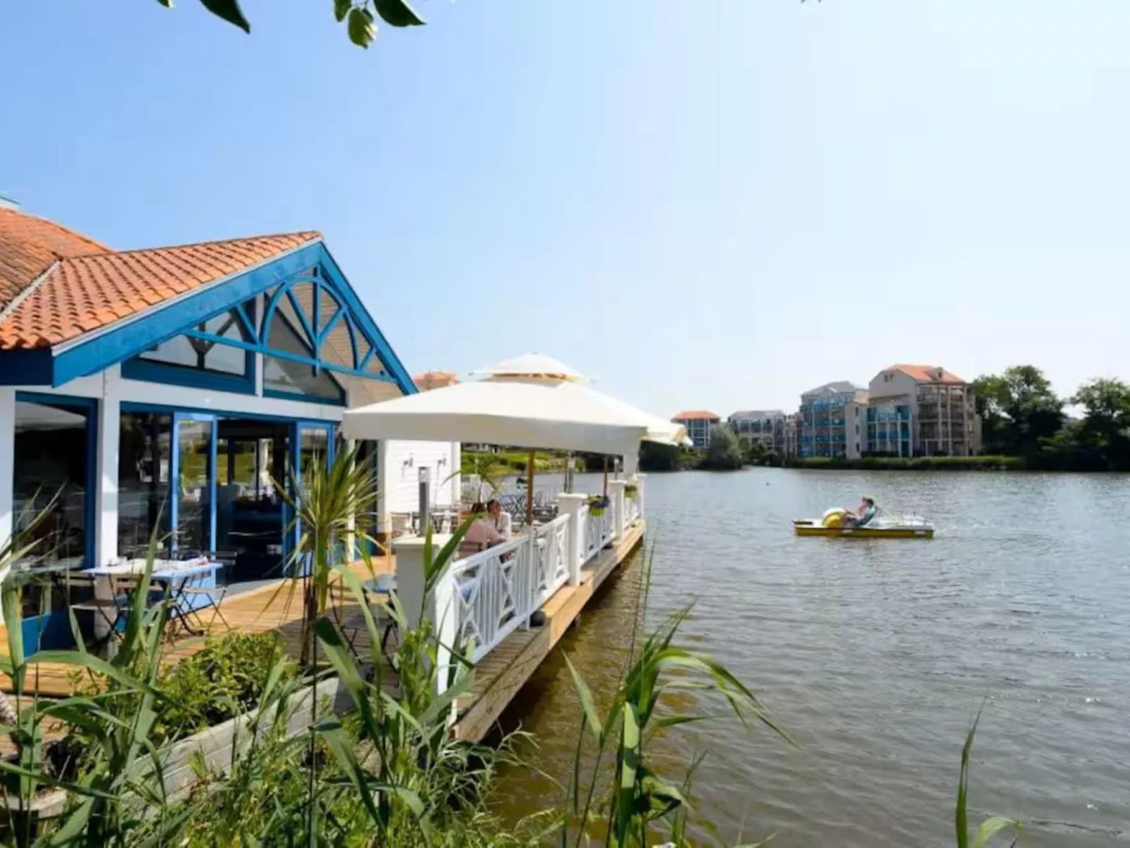 Le Saint Hilaire - Draußen